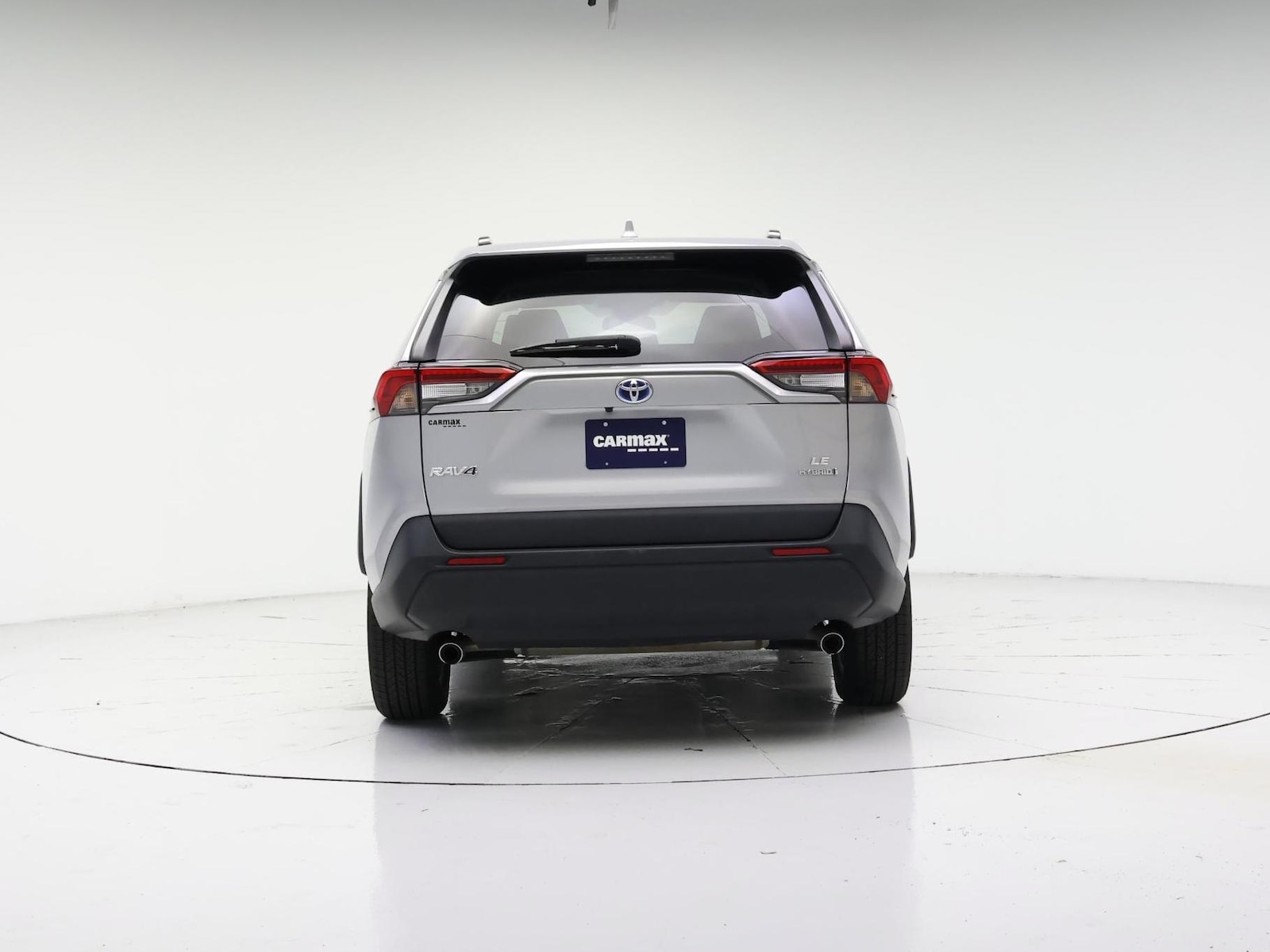 2021 Toyota RAV4 LE - Photo 7