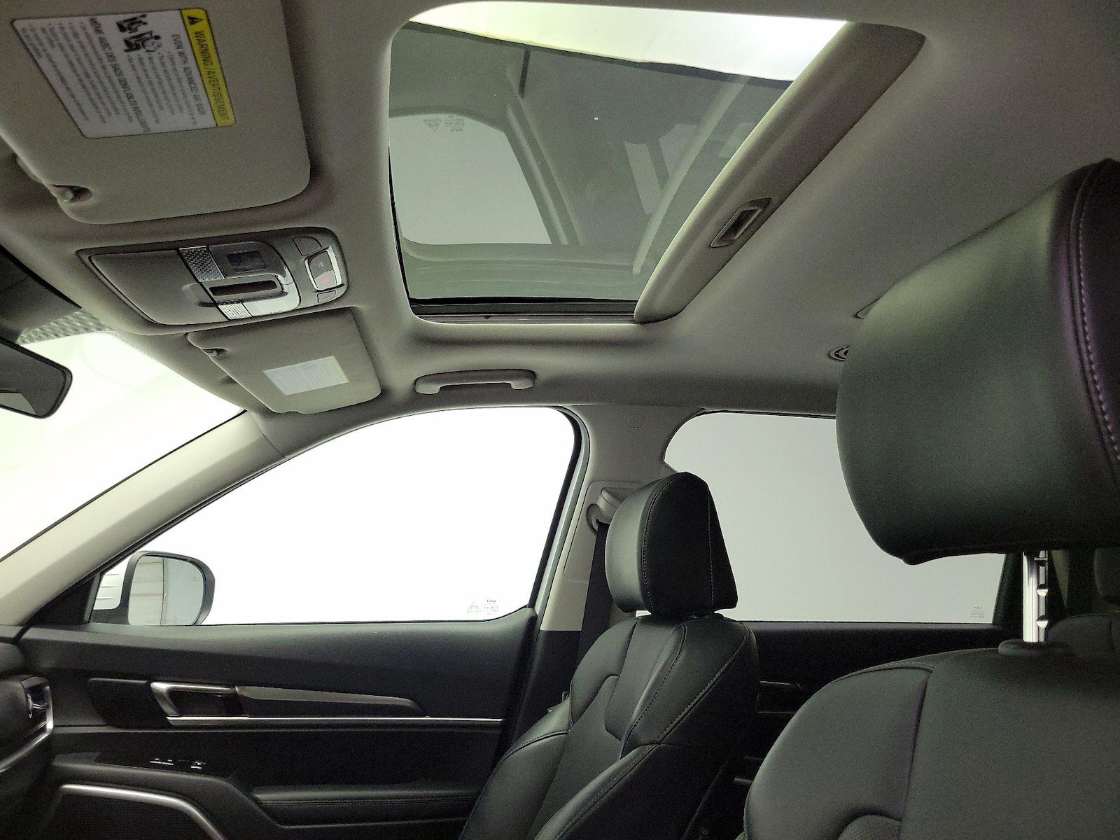 Sunroof(s) & Overhead Airbags