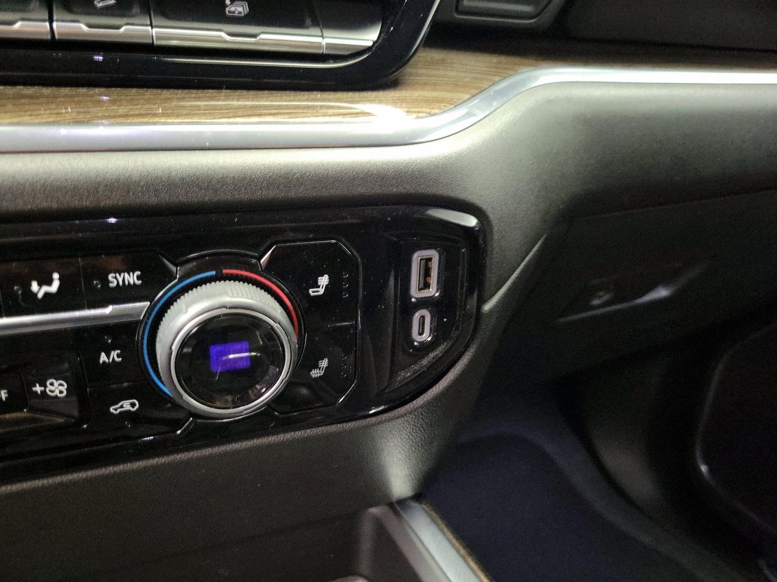 2023 Chevrolet Silverado 1500 RST - Photo 19