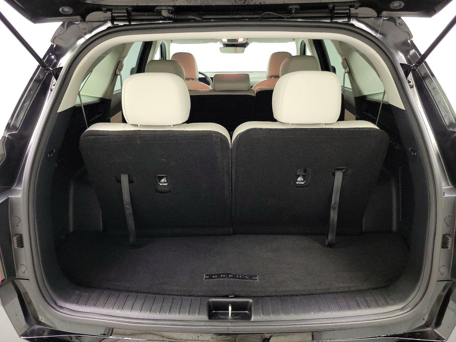 2025 Kia Sorento S - Photo 21