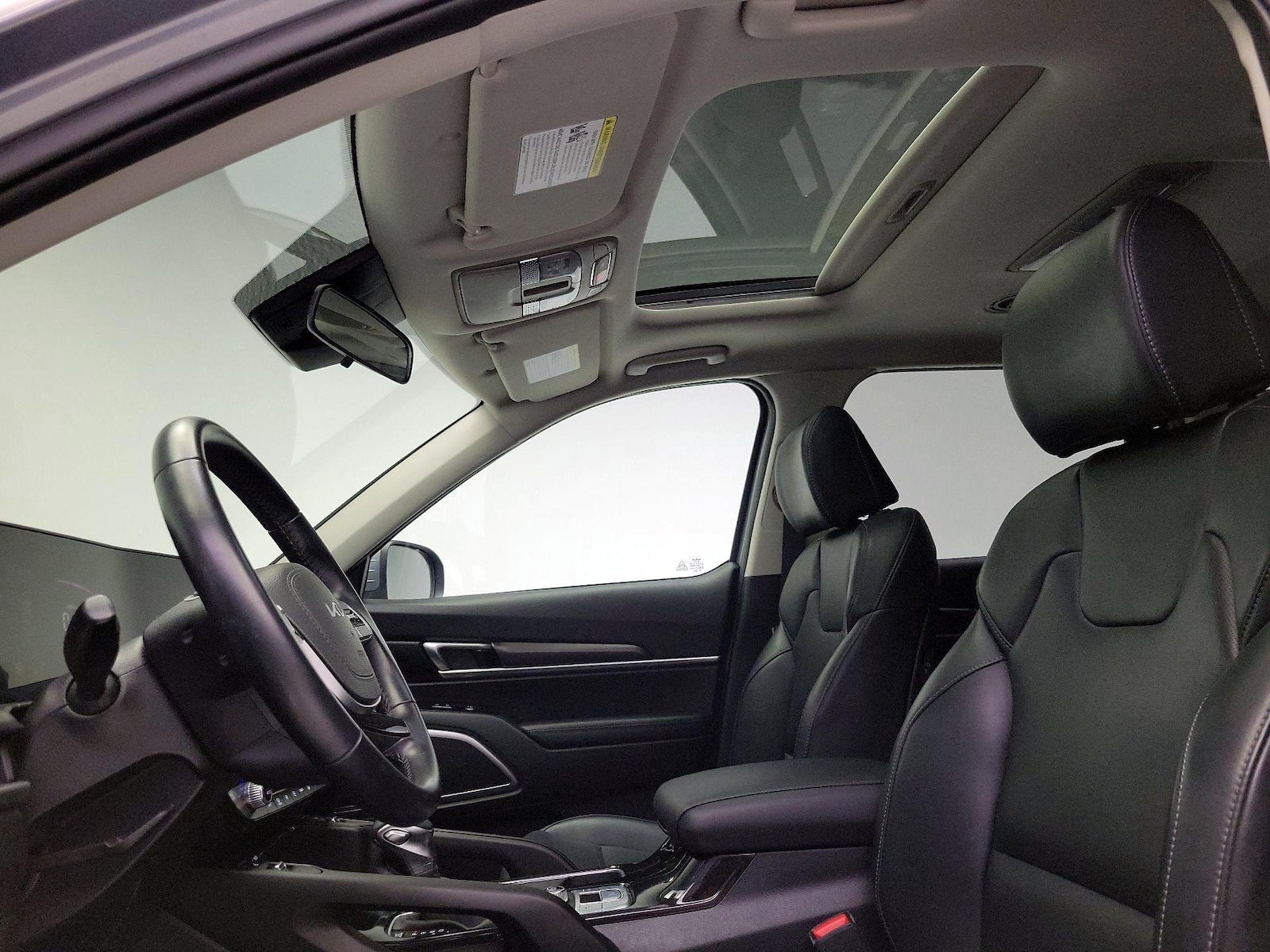 2025 Kia Telluride S - Photo 21