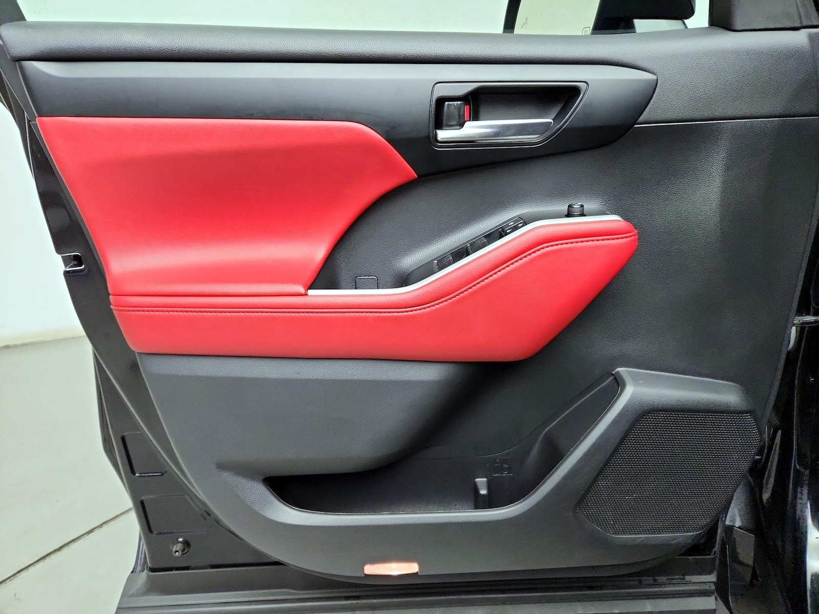 2022 Toyota Highlander XSE - Photo 13