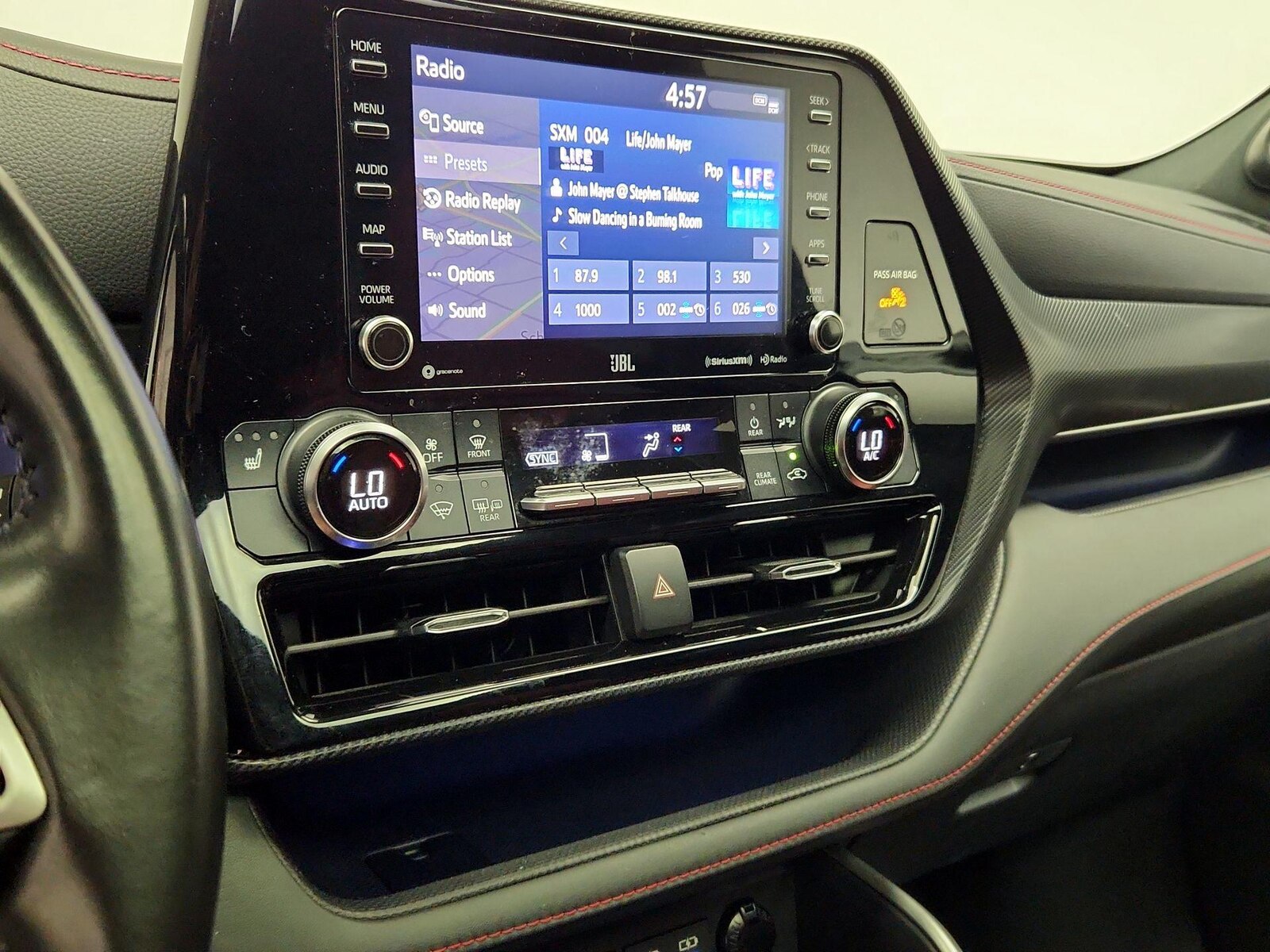 2022 Toyota Highlander XSE - Photo 18