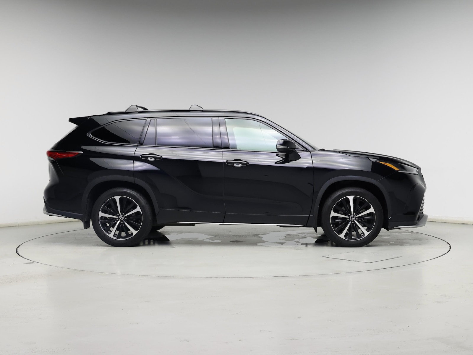 2022 Toyota Highlander XSE - Photo 8