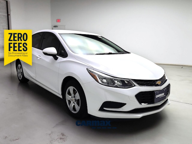 White 2018 Chevrolet Cruze Sedan Front-Wheel Drive Automatic