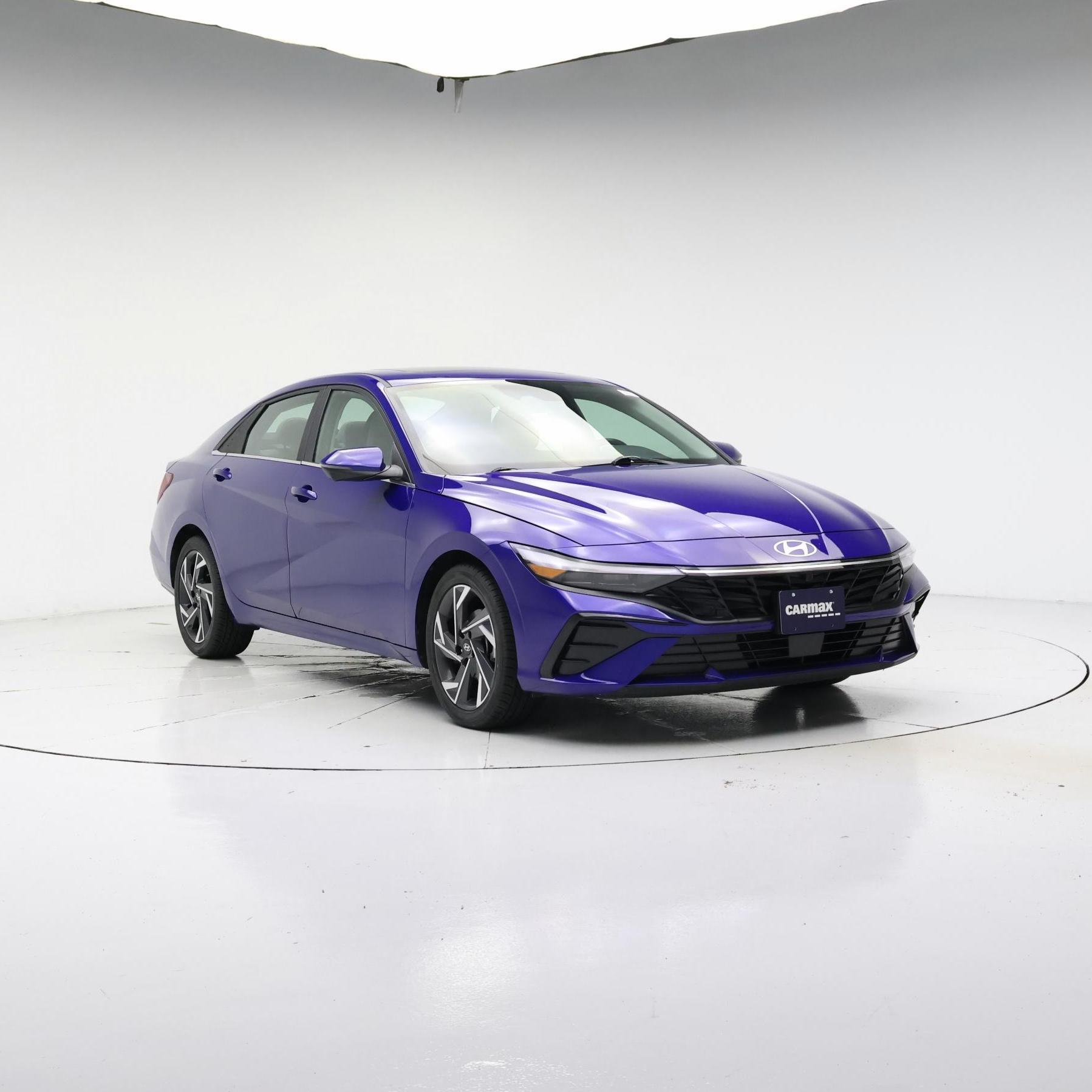 Blue 2024 Hyundai Elantra Sedan Front-Wheel Drive Automatic