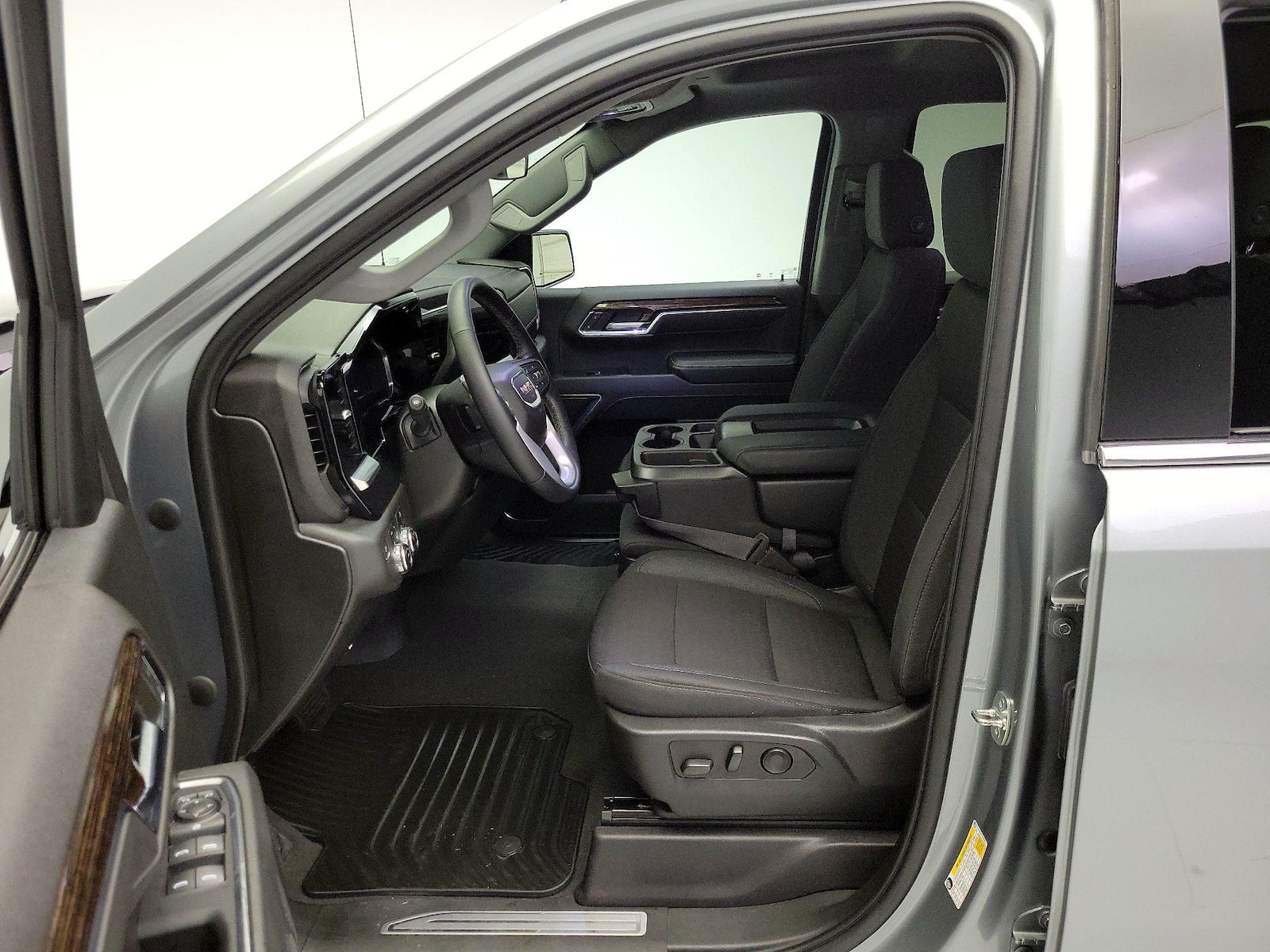 2023 GMC Sierra 1500 SLE - Photo 12