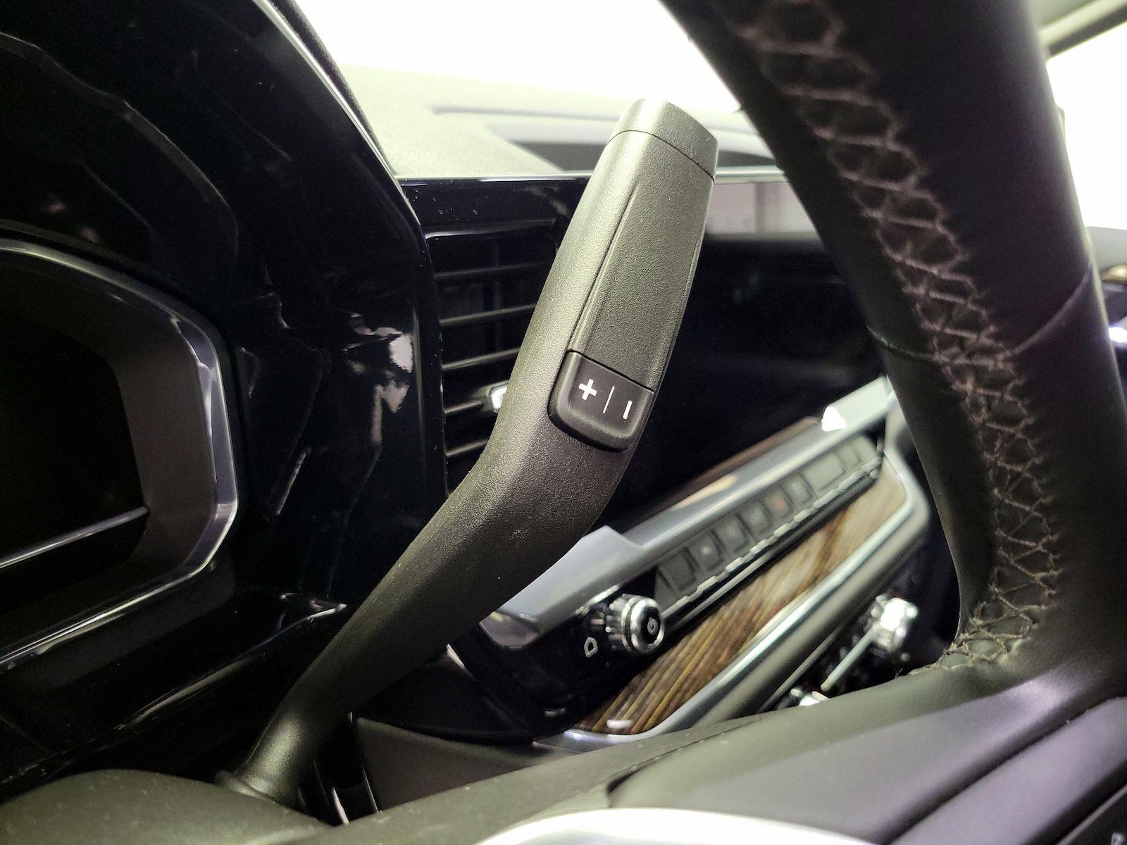 2023 GMC Sierra 1500 SLE - Photo 19