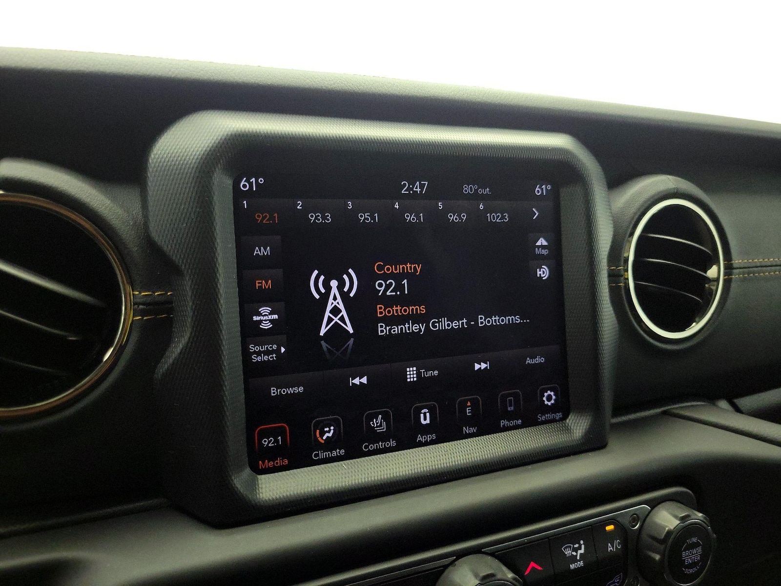 2023 Jeep Wrangler 4-Door High Altitude - Photo 17
