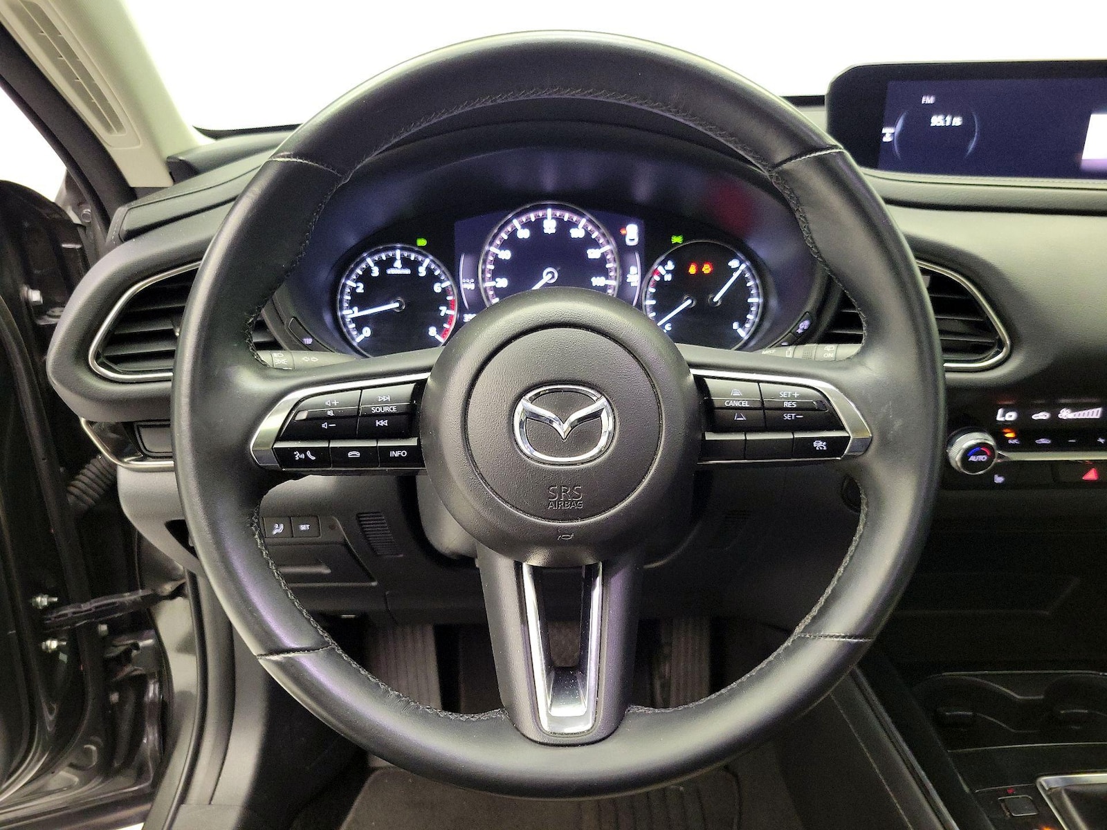 2025 Mazda CX-30 Preferred - Photo 11