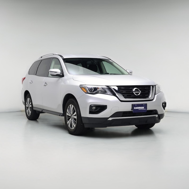 2018 Nissan Pathfinder SV