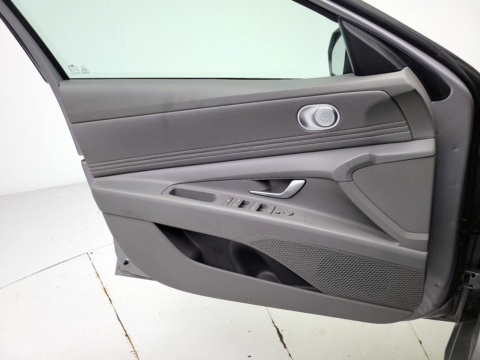 2026 Hyundai Elantra SEL Sport - Photo 13