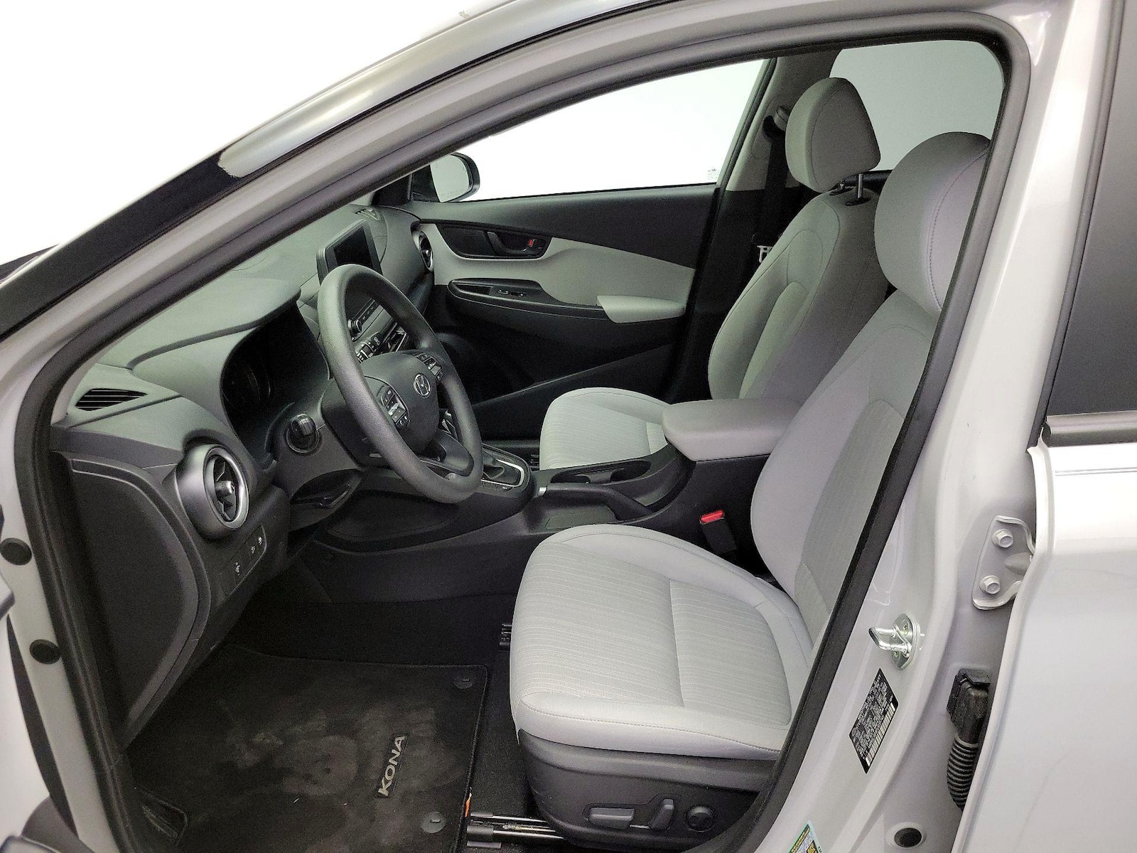 2023 Hyundai Kona SEL - Photo 12