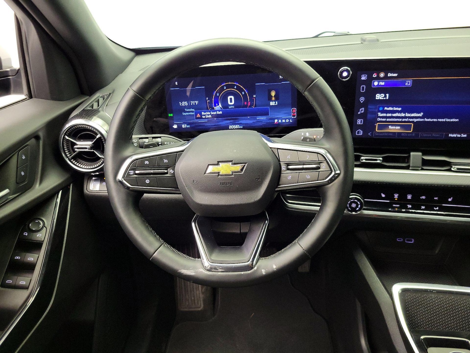 2026 Chevrolet Equinox LT - Photo 11