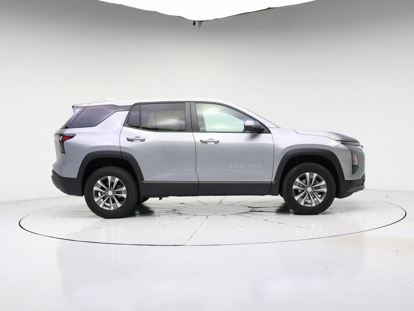 2026 Chevrolet Equinox LT - Photo 8