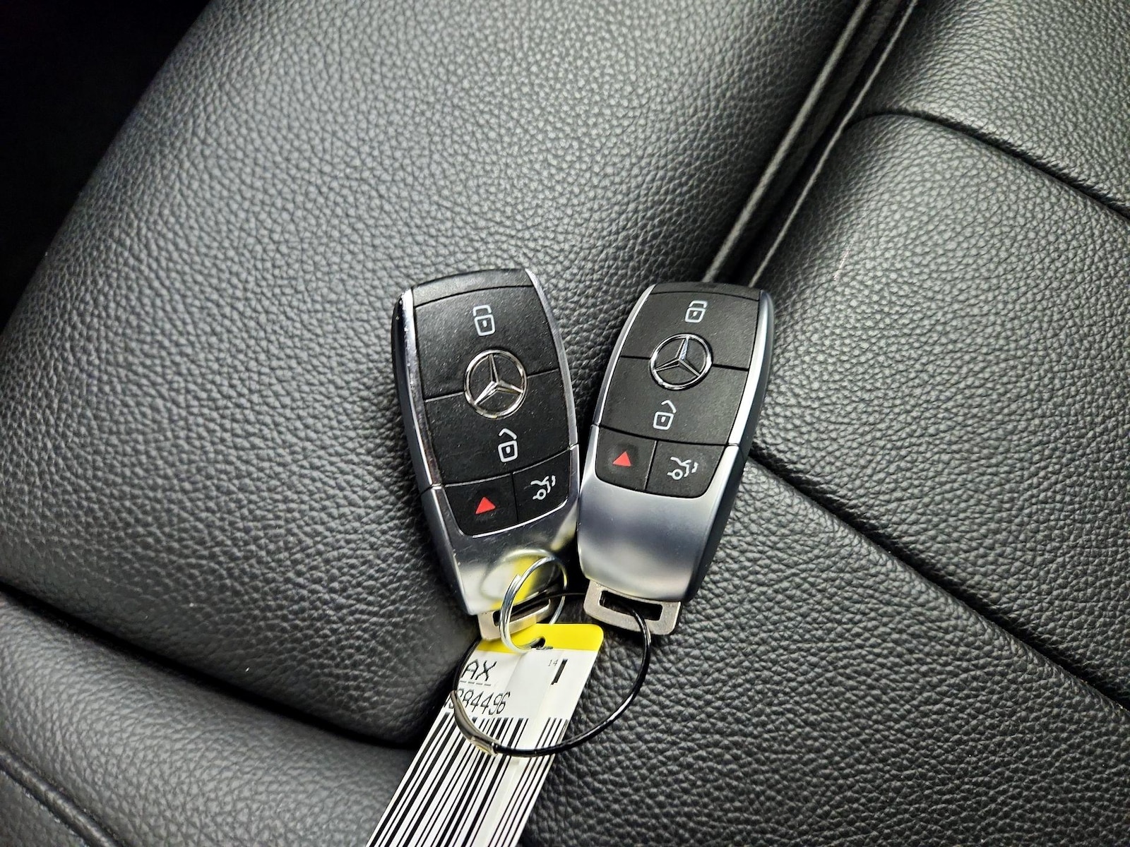2025 Mercedes-Benz GLB Base - Photo 24