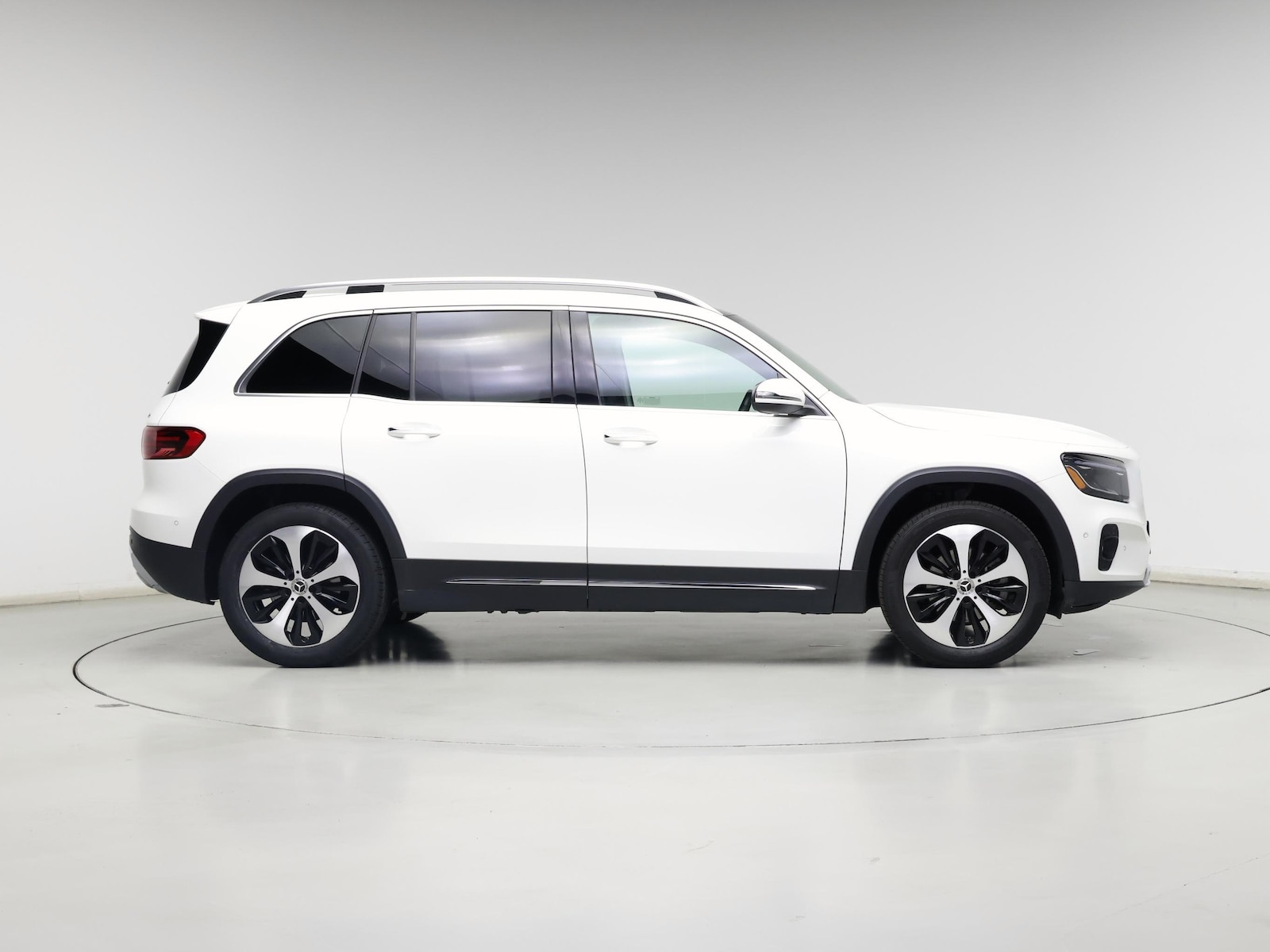 2025 Mercedes-Benz GLB Base - Photo 8
