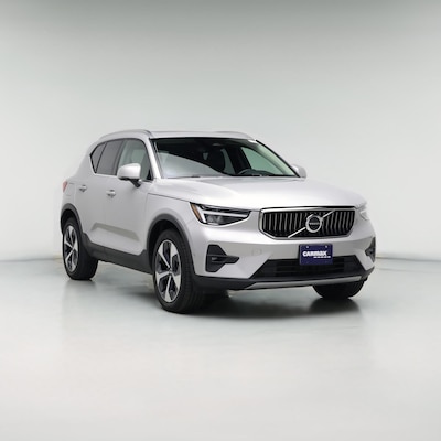 2025 Volvo XC40 B5 Plus Bright Theme