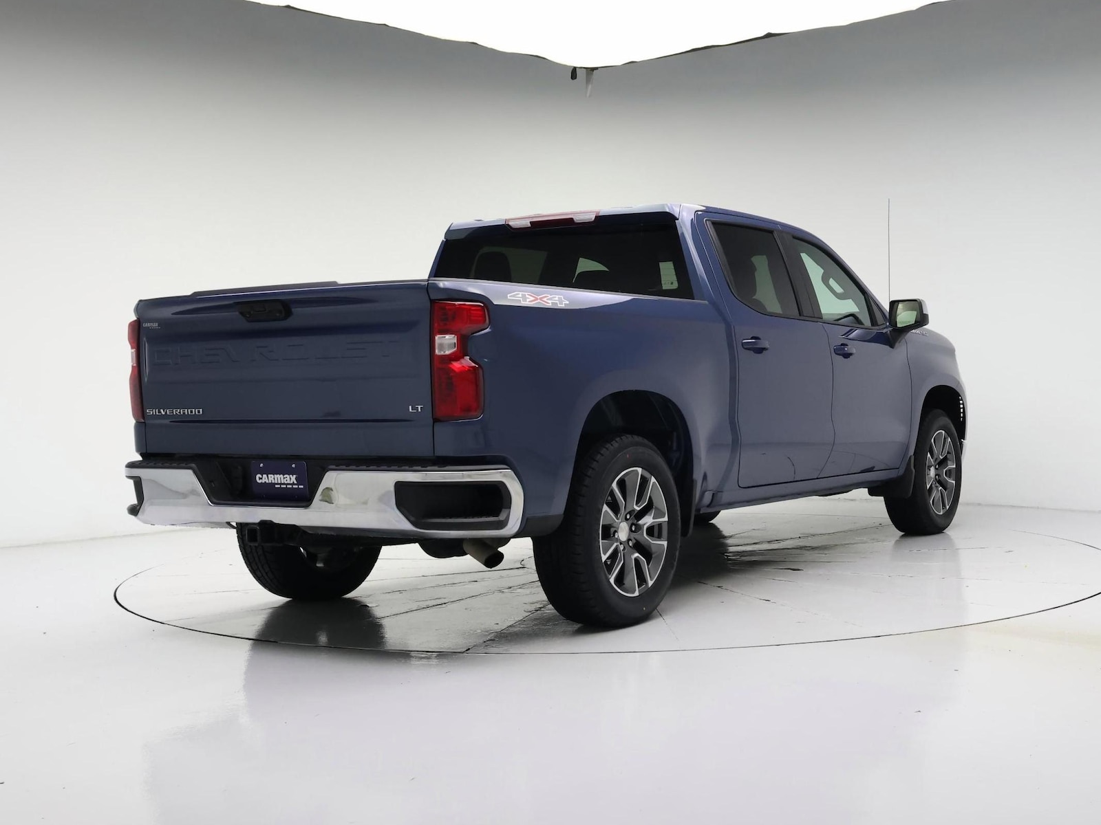 2024 Chevrolet Silverado 1500 LT - Photo 9