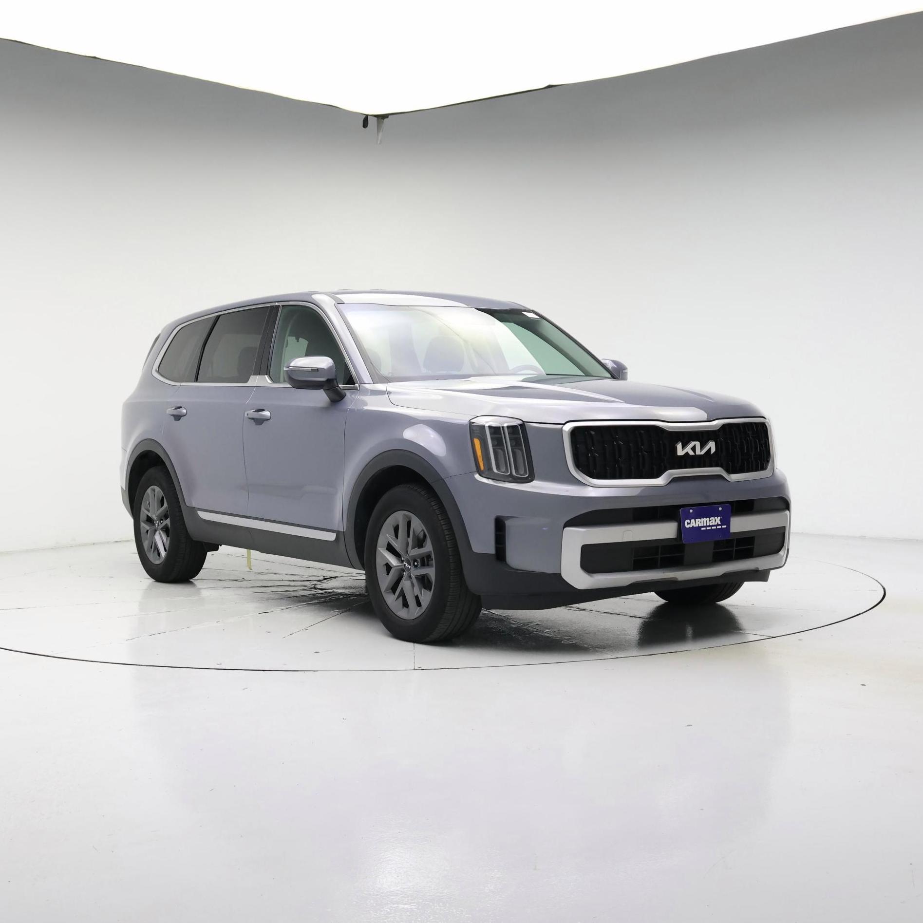 Silver 2024 Kia Telluride SUV / Crossover Front-Wheel Drive Automatic