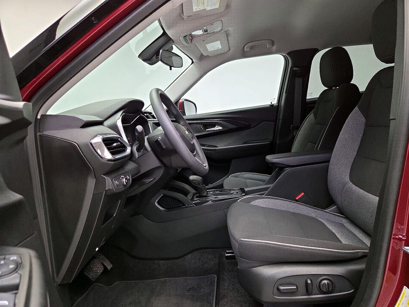 2023 Chevrolet TrailBlazer LT - Photo 12