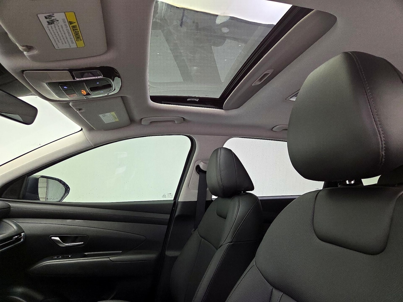 Sunroof(s) & Overhead Airbags