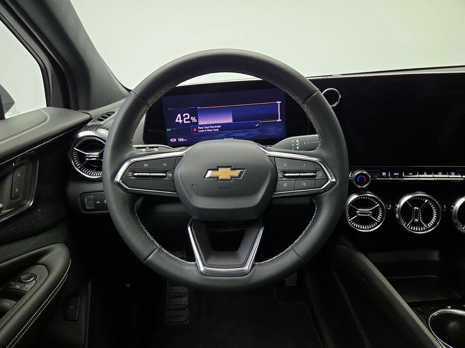 2024 Chevrolet Blazer EV LT - Photo 11