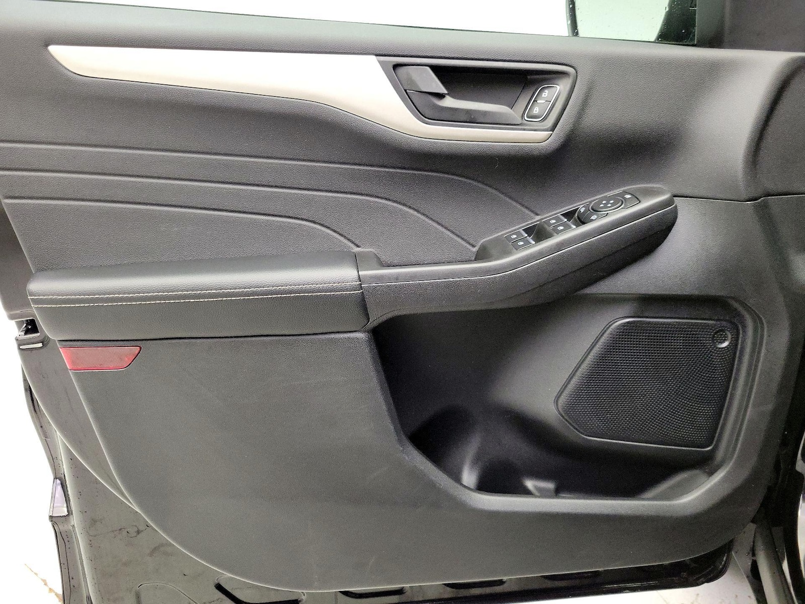 2022 Ford Escape SE - Photo 13