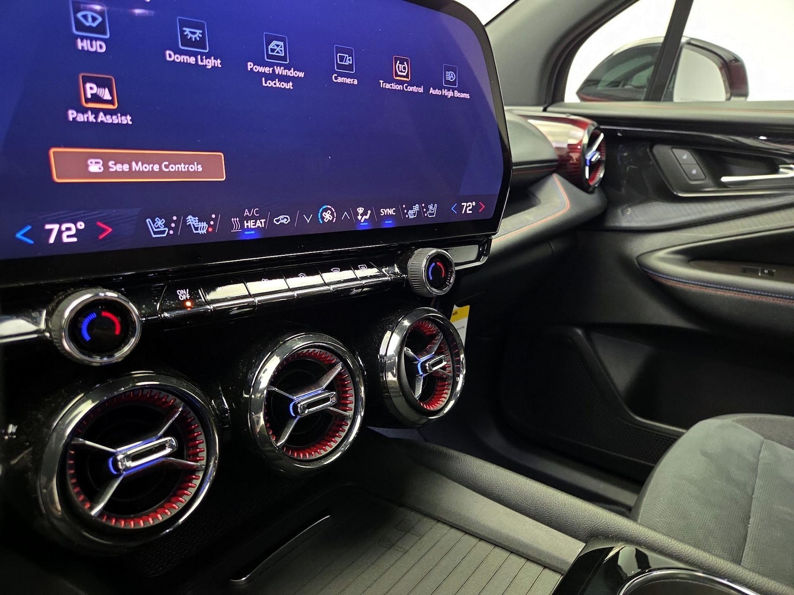 2024 Chevrolet Blazer EV RS - Photo 18