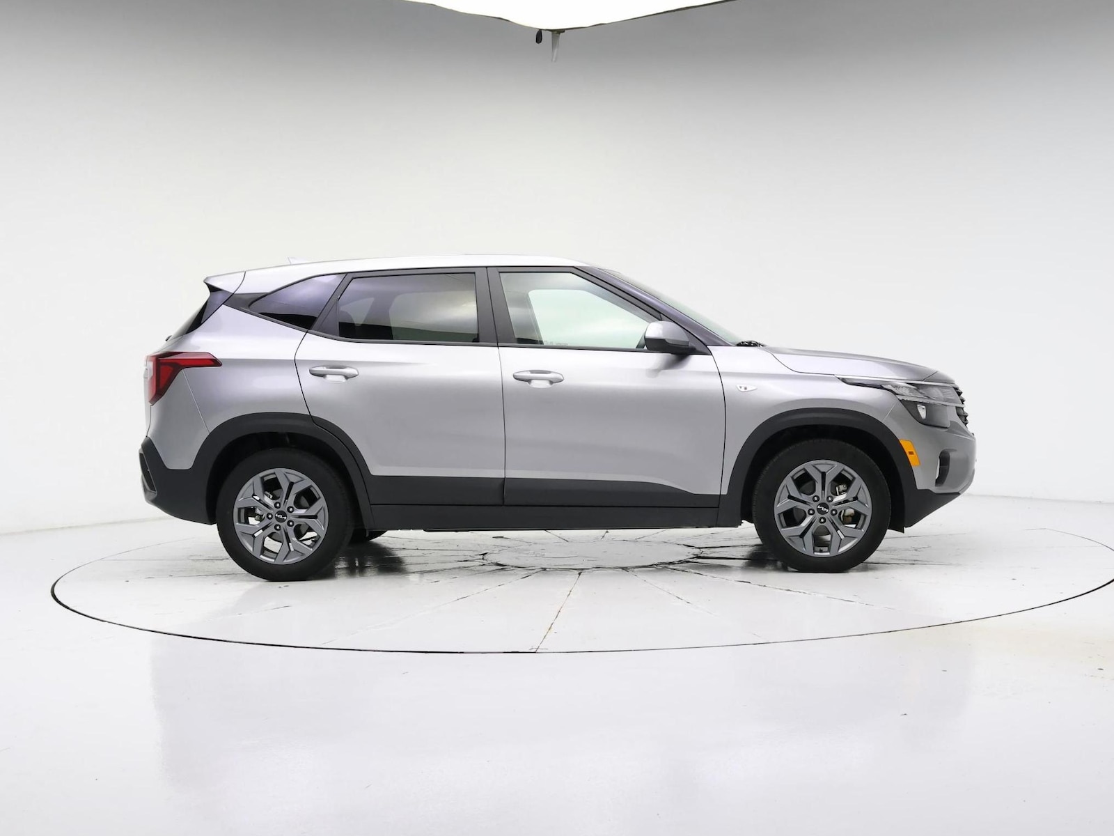 2026 Kia Seltos LX - Photo 8