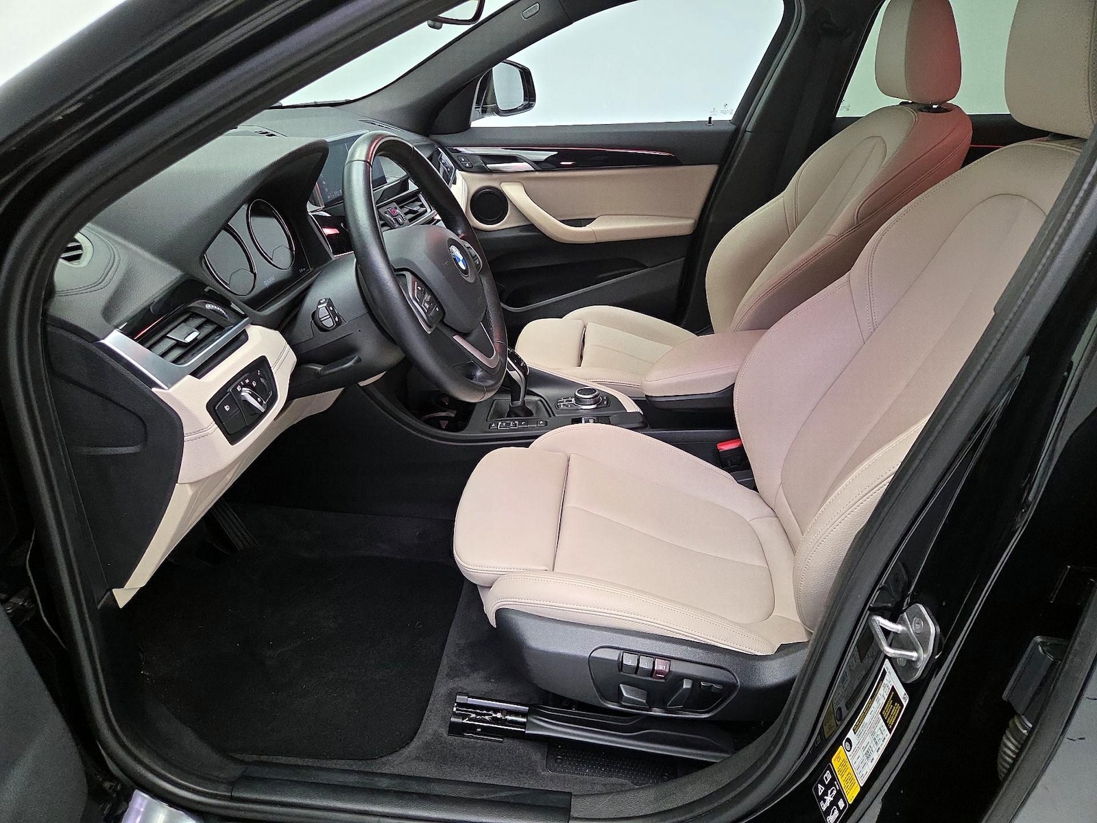 Power Seat(s) & Side Airbags