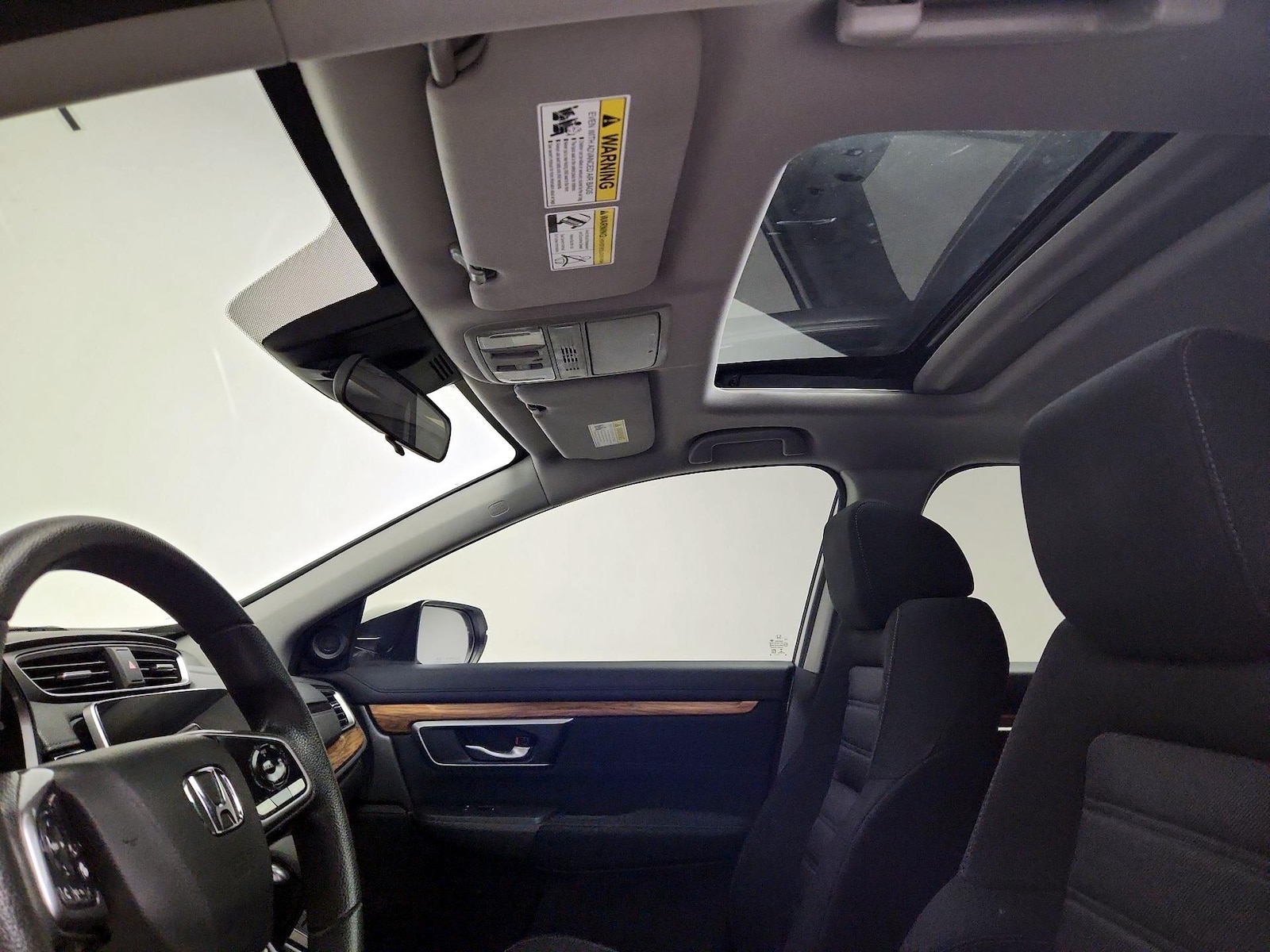Sunroof(s) & Overhead Airbags