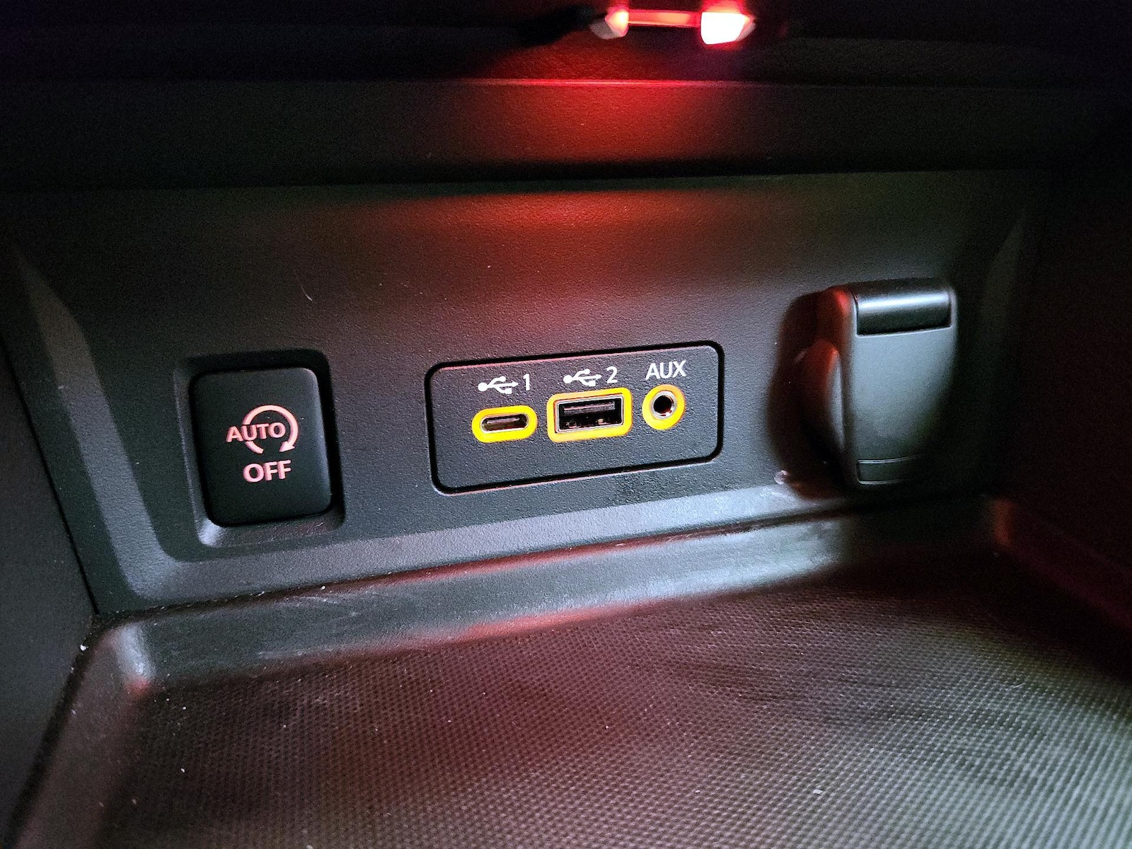 2024 Nissan Sentra SV - Photo 19