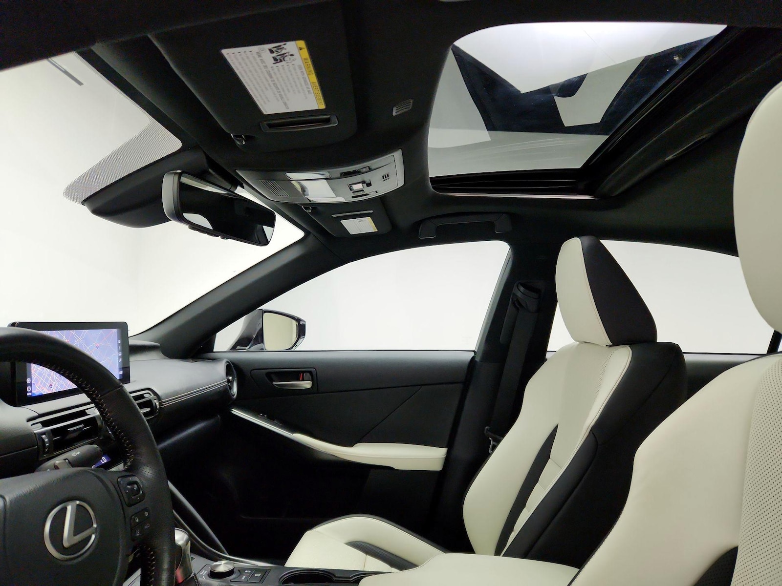 Sunroof(s) & Overhead Airbags