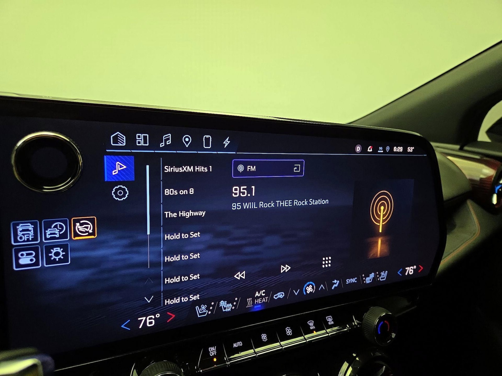 2024 Chevrolet Blazer EV RS - Photo 17
