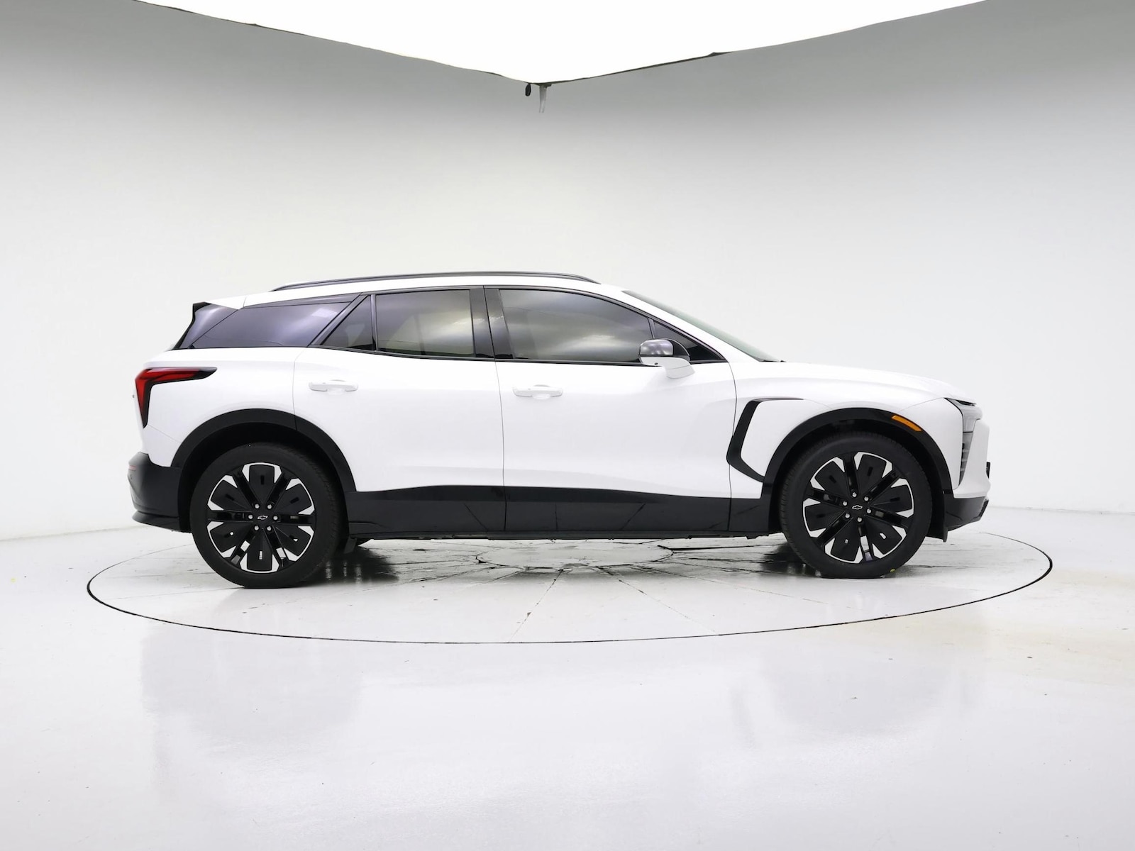 2024 Chevrolet Blazer EV RS - Photo 8