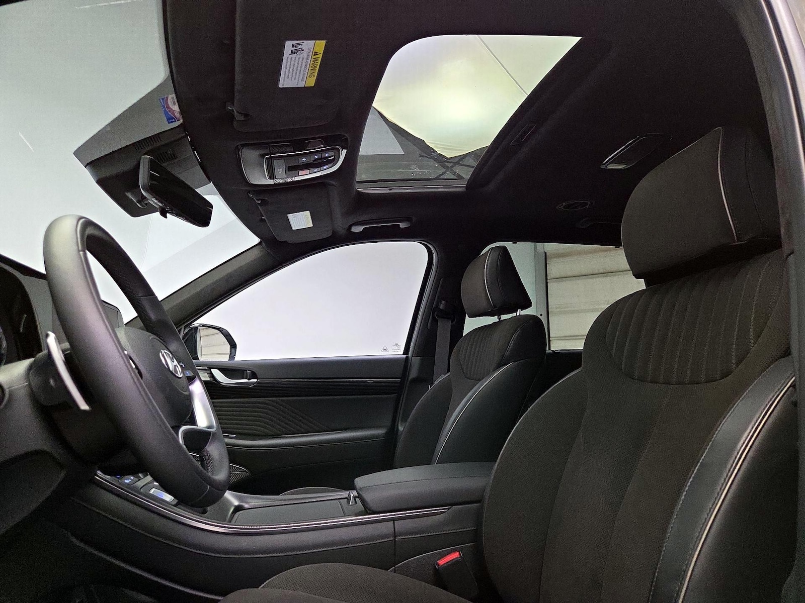 Sunroof(s) & Skylight(s)