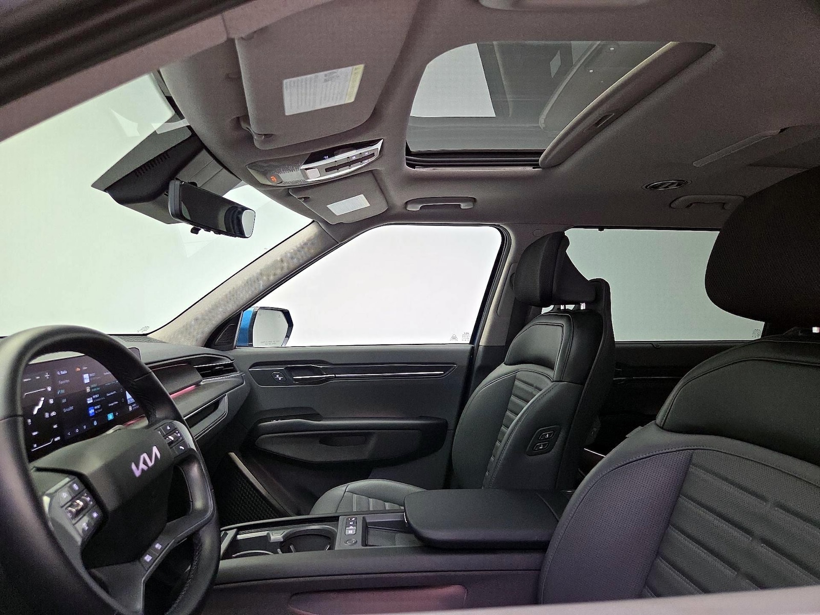 Sunroof(s) & Skylight(s)