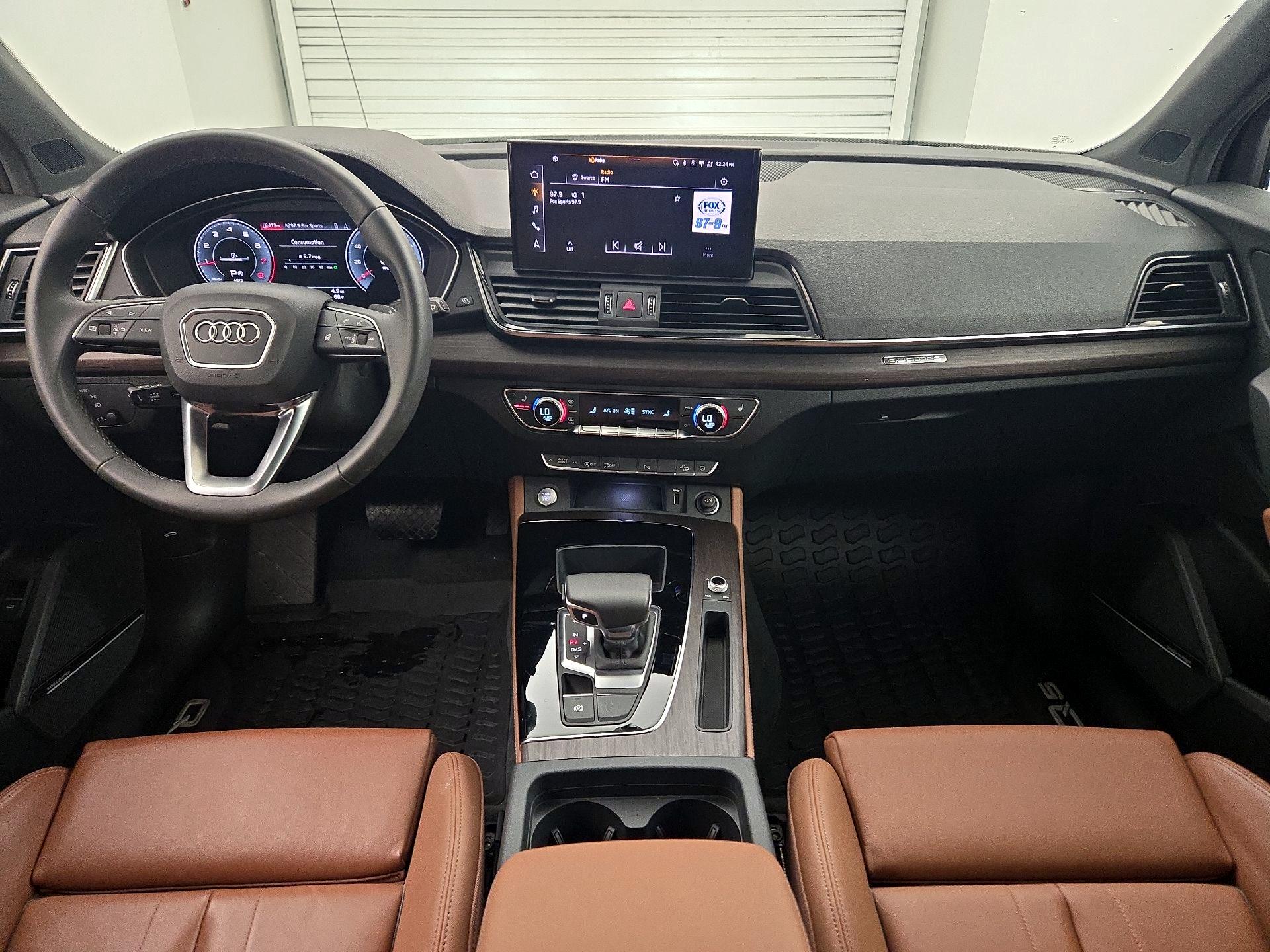 Thumbnail: 2023 Audi Q5 - 9