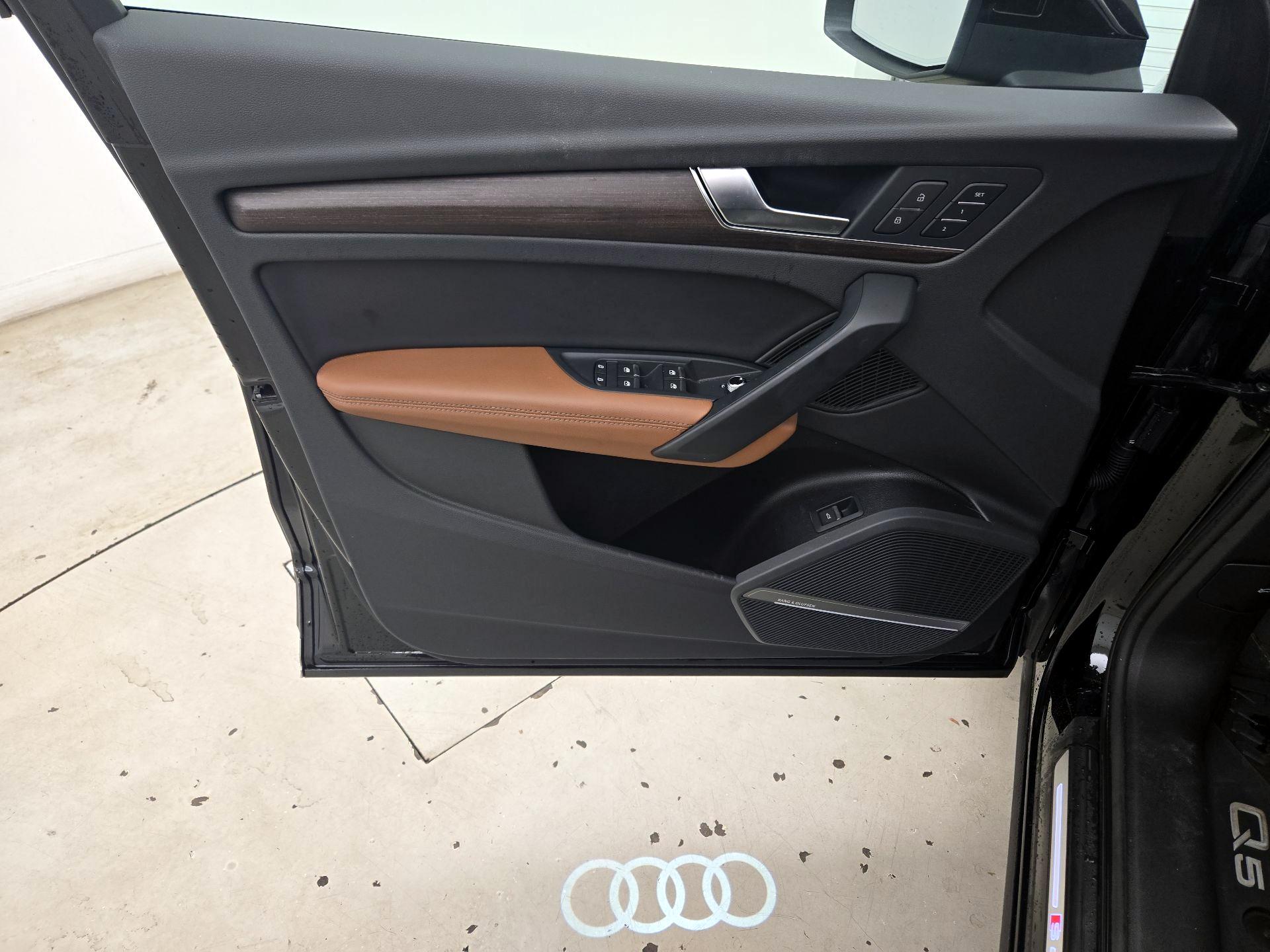 Thumbnail: 2023 Audi Q5 - 12