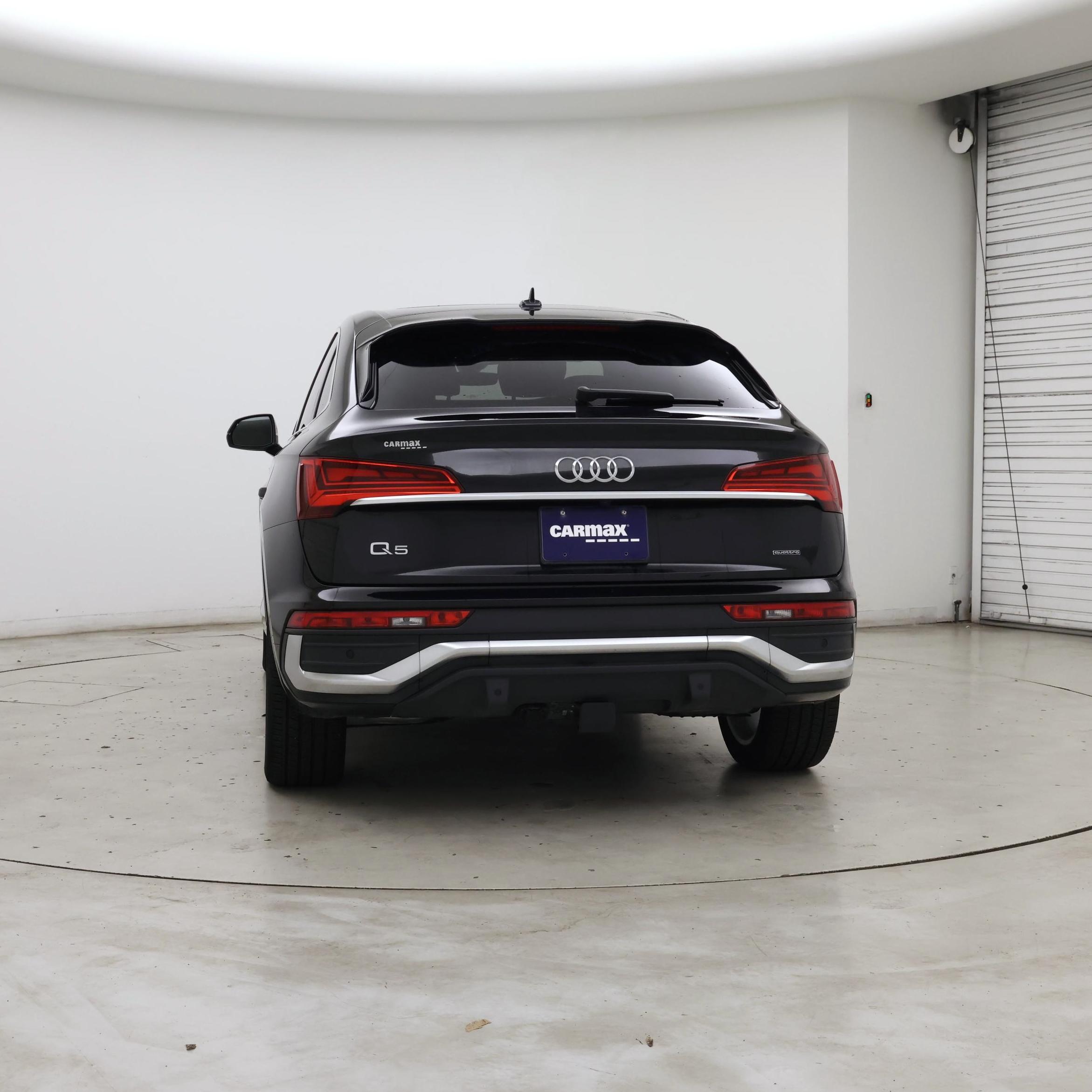 Thumbnail: 2023 Audi Q5 - 6