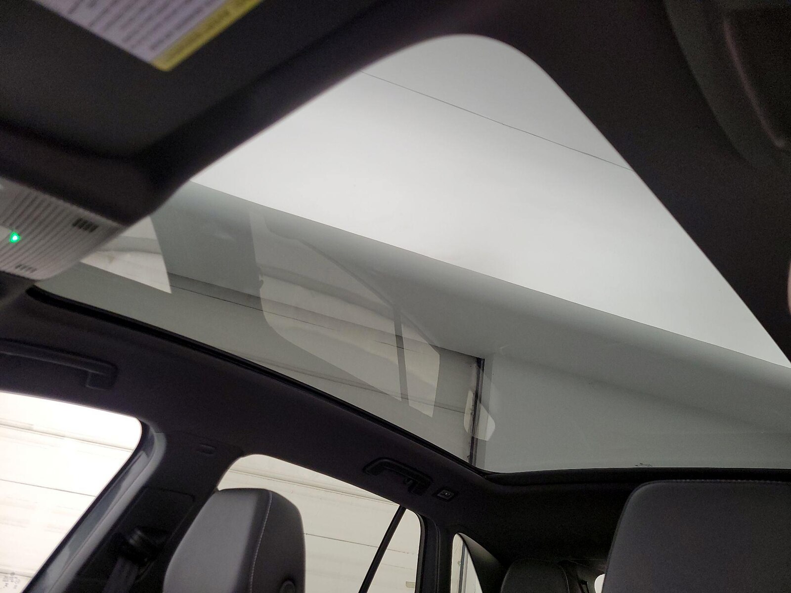 Skylight(s) & Overhead Airbags