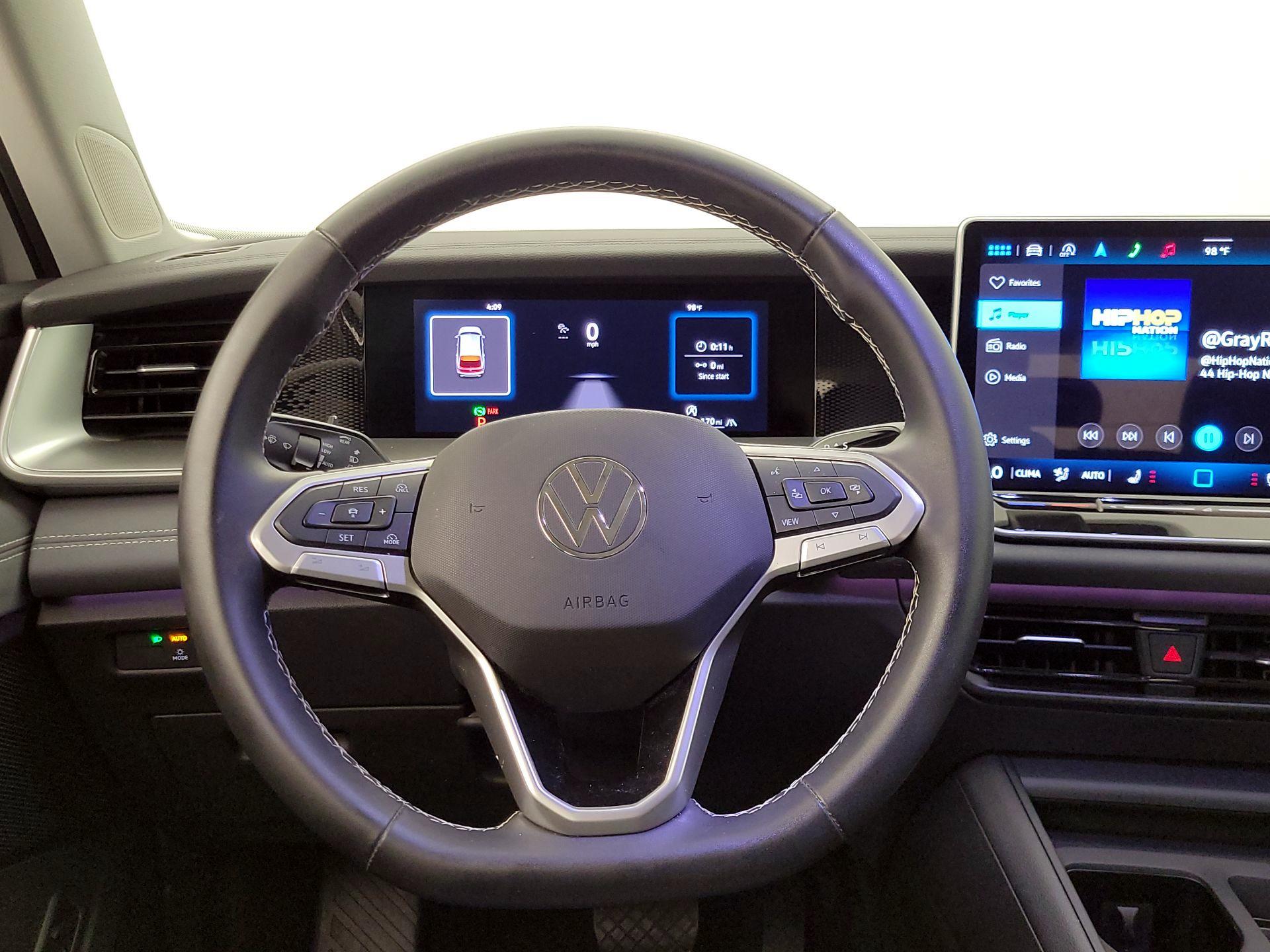 Thumbnail: 2025 Volkswagen Tiguan - 10