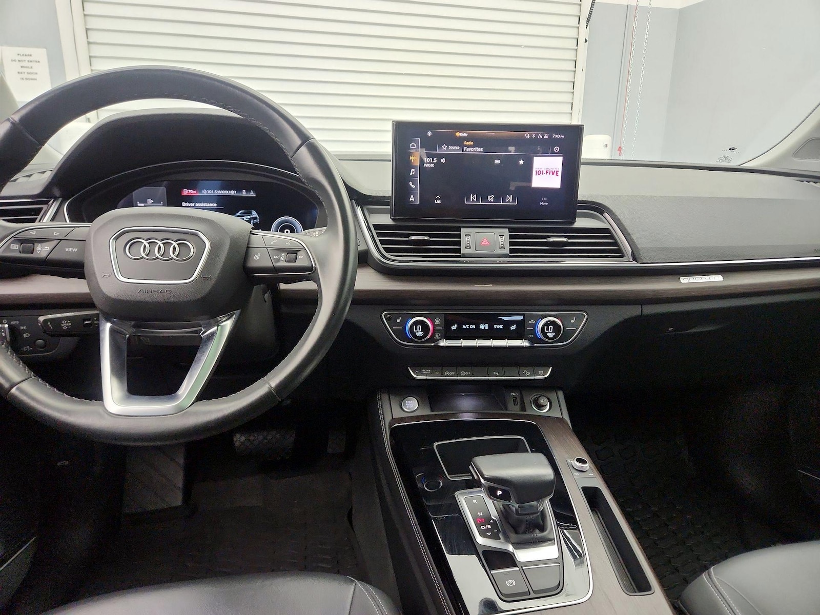 2023 Audi Q5 Premium Plus - Photo 10