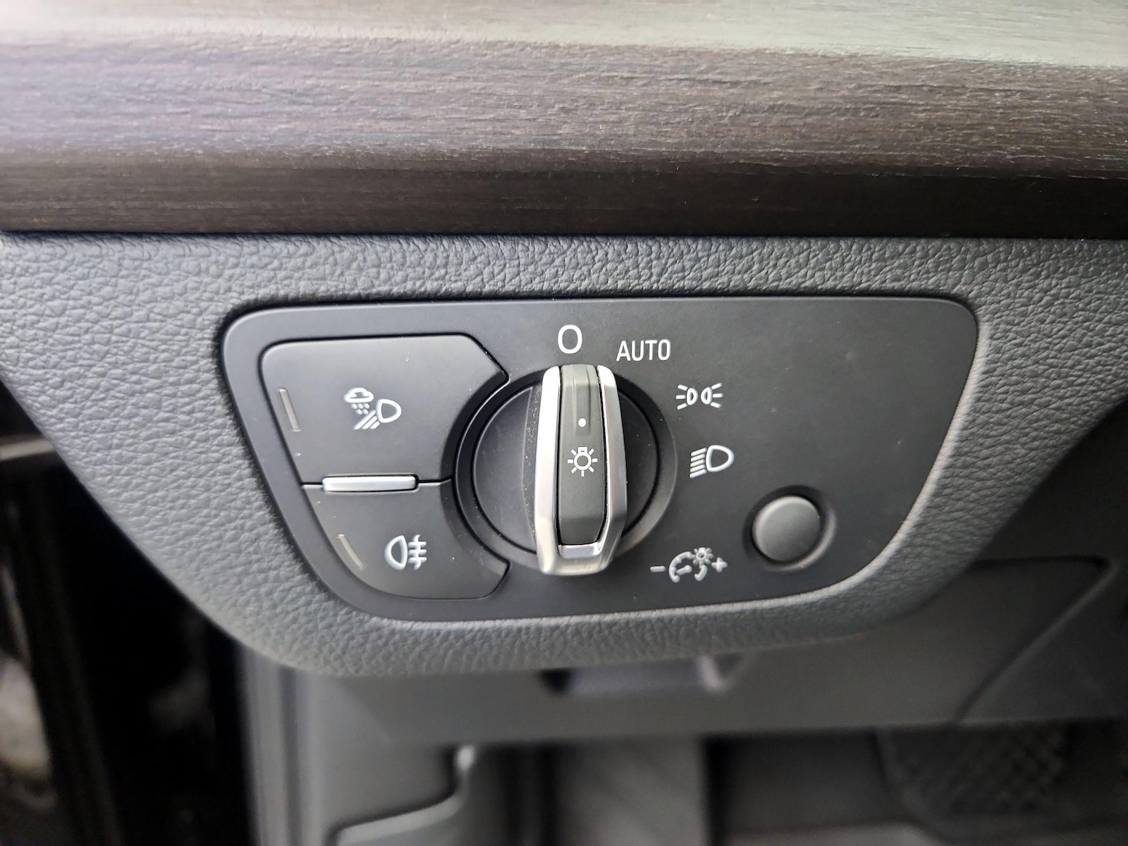 2023 Audi Q5 Premium Plus - Photo 14