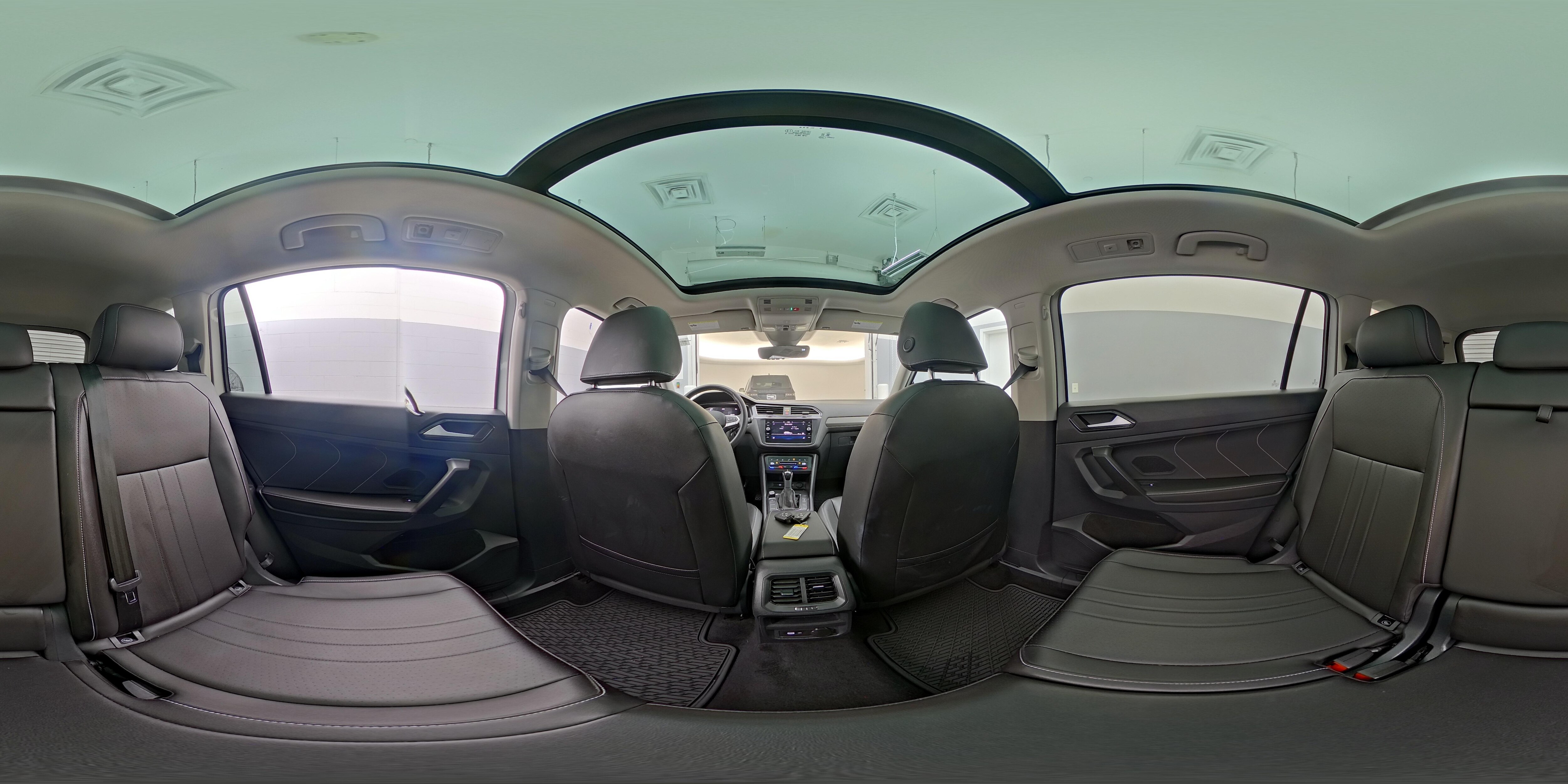 2023 Volkswagen Tiguan SE - Photo 26