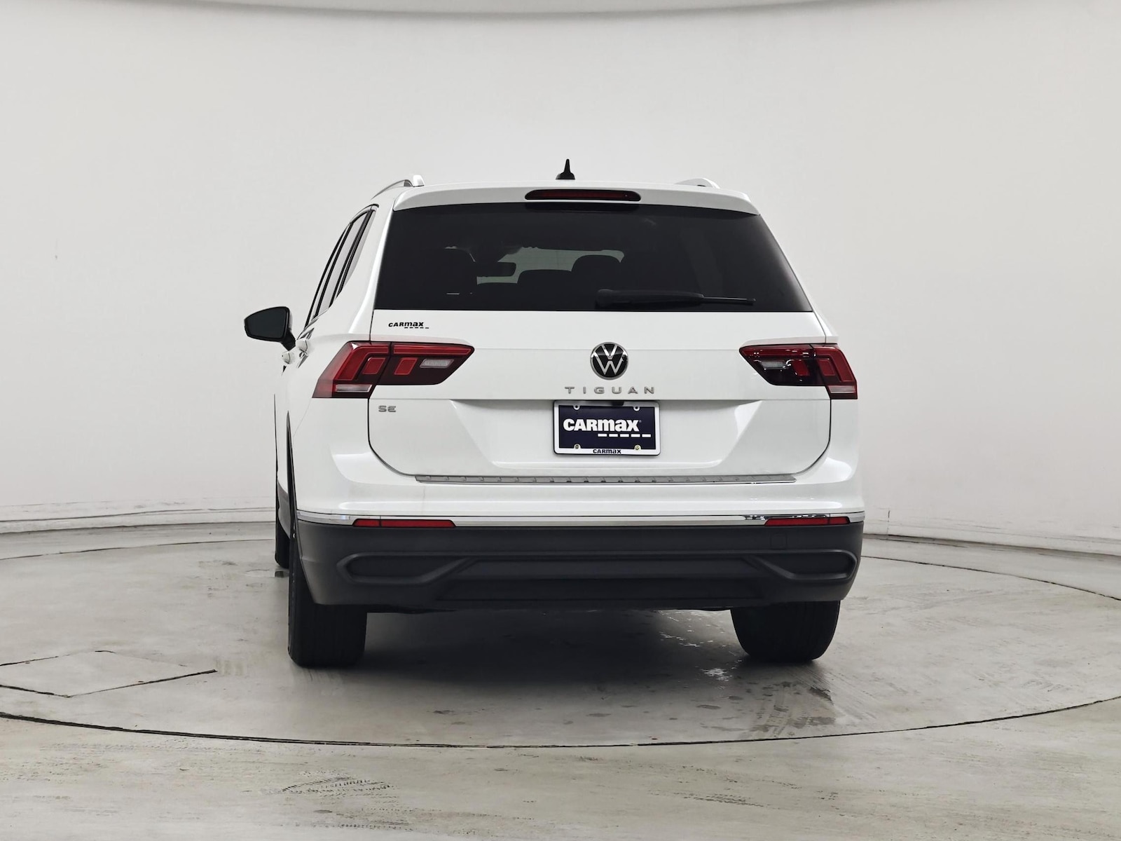 2023 Volkswagen Tiguan SE - Photo 7