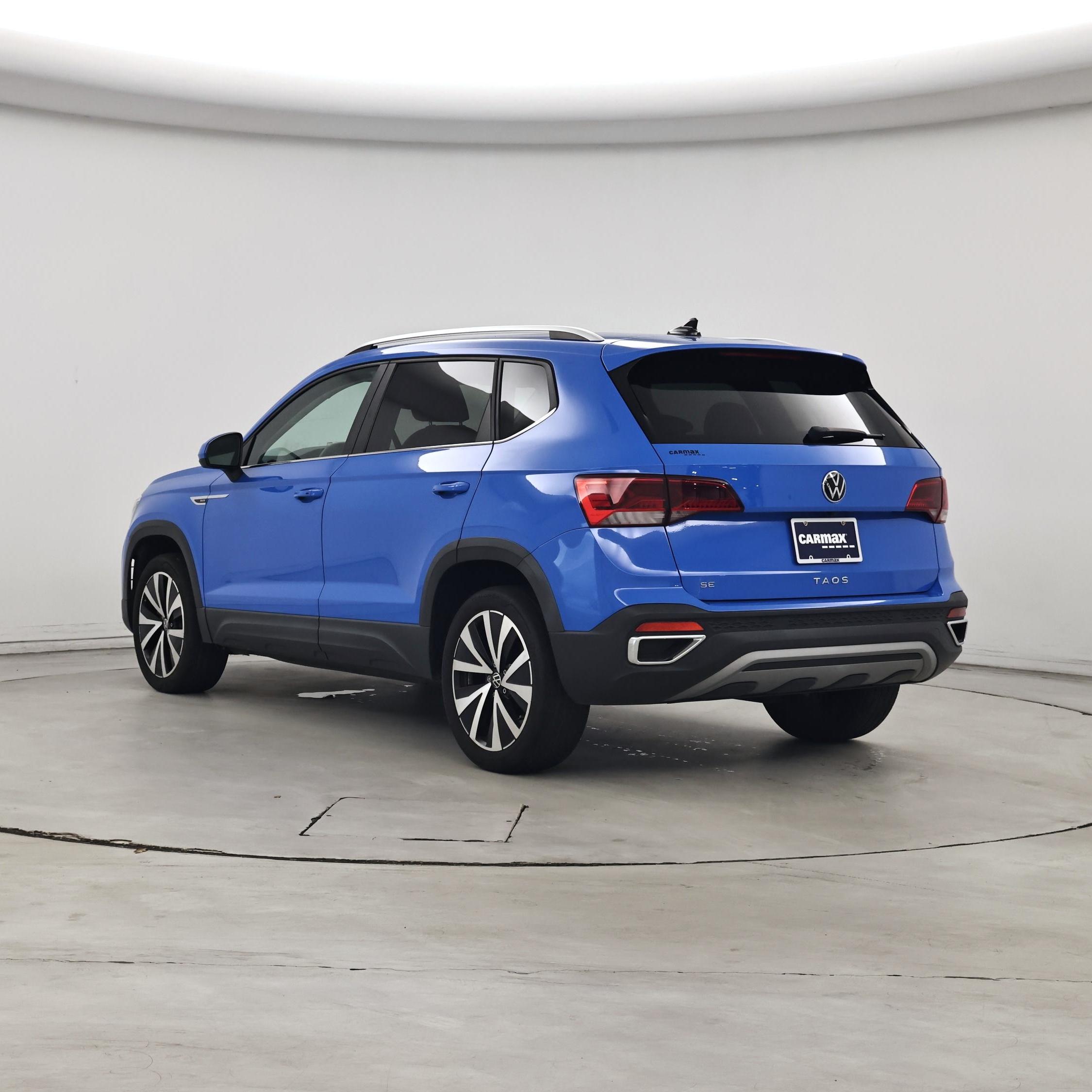 Thumbnail: 2023 Volkswagen Taos - 2