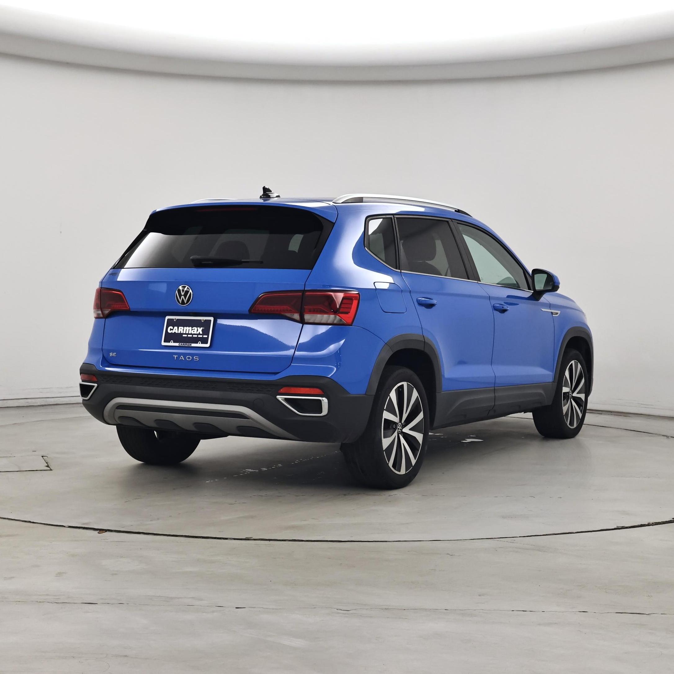 Thumbnail: 2023 Volkswagen Taos - 8