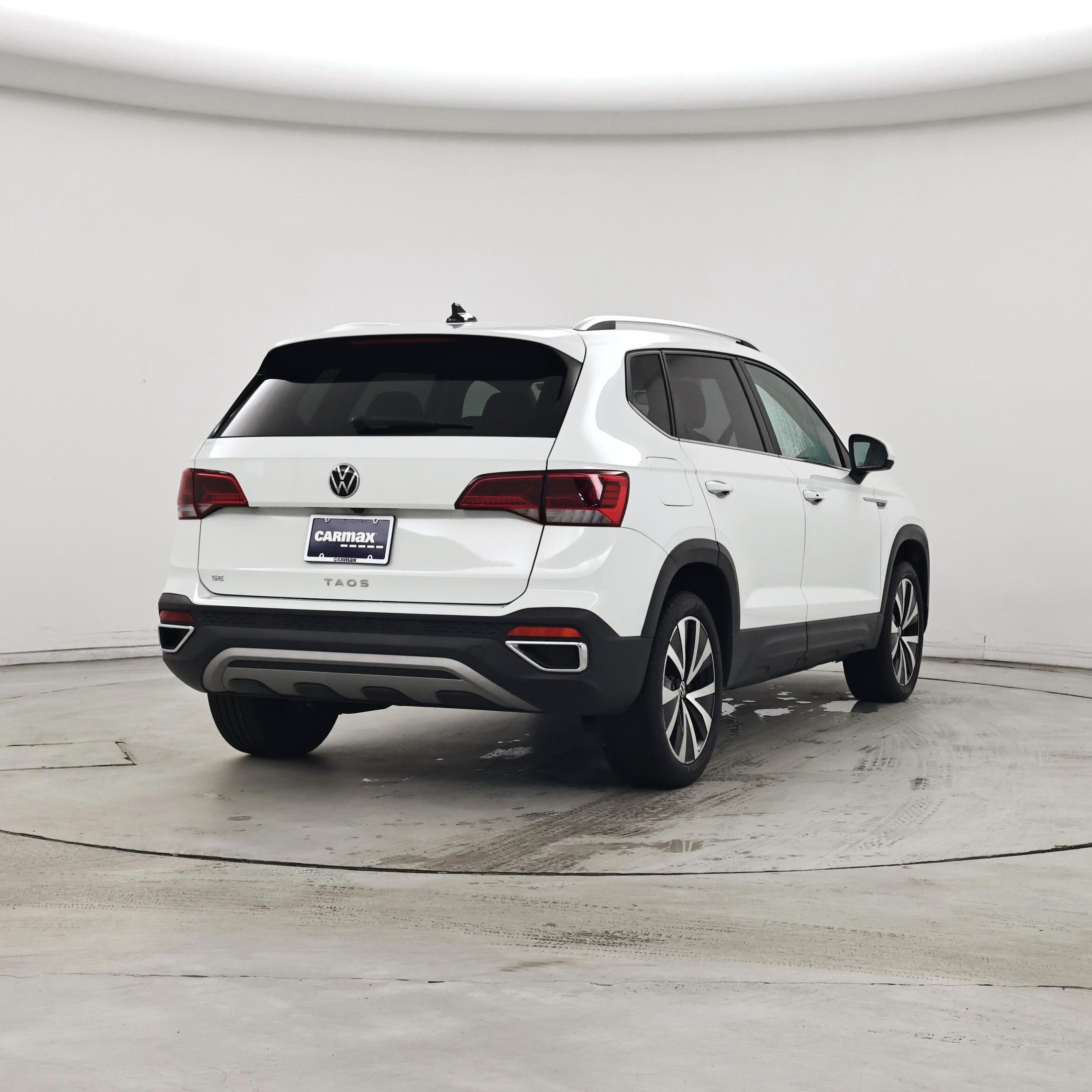 Thumbnail: 2024 Volkswagen Taos - 8
